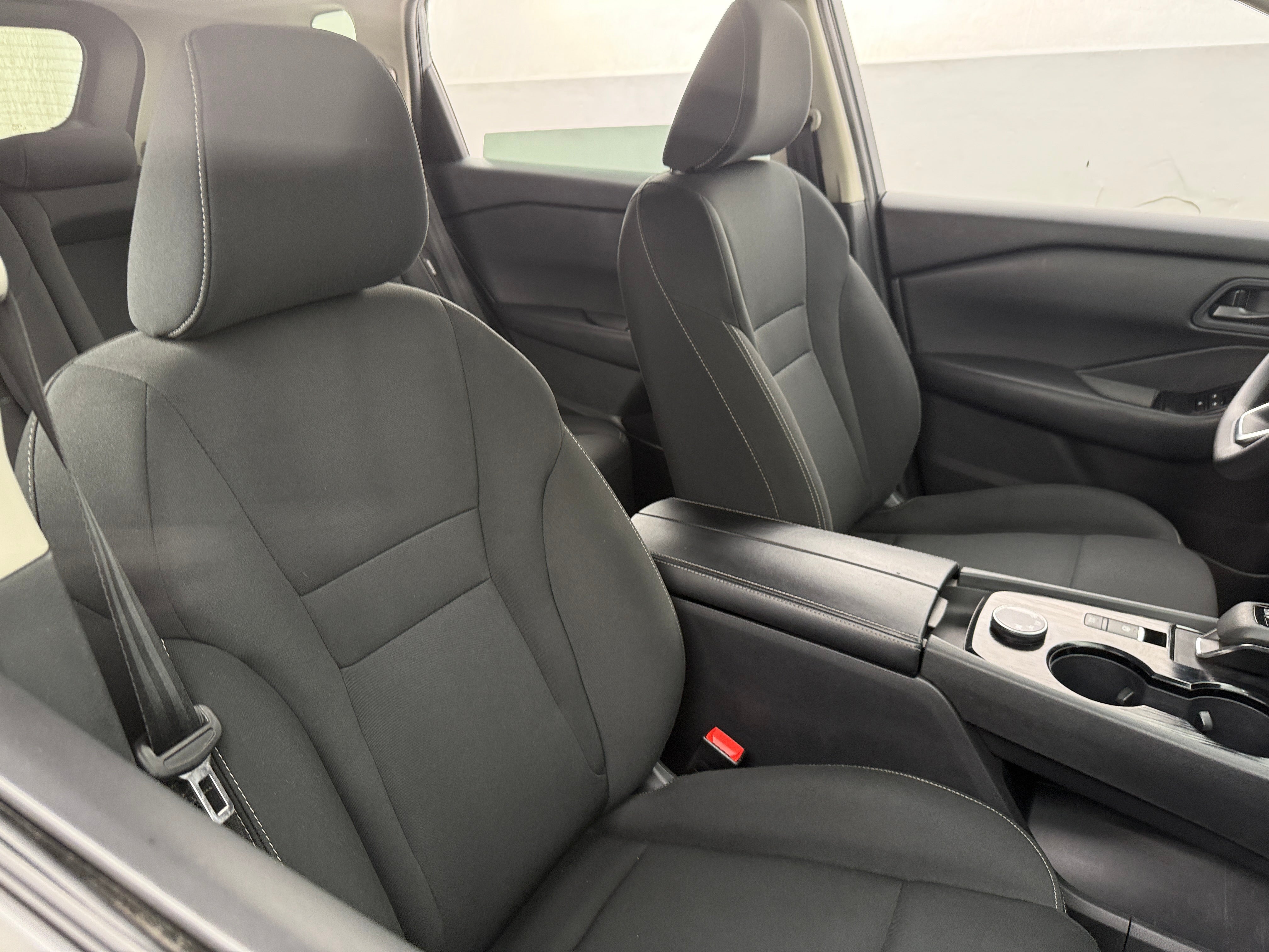 2024 Nissan Rogue S 2