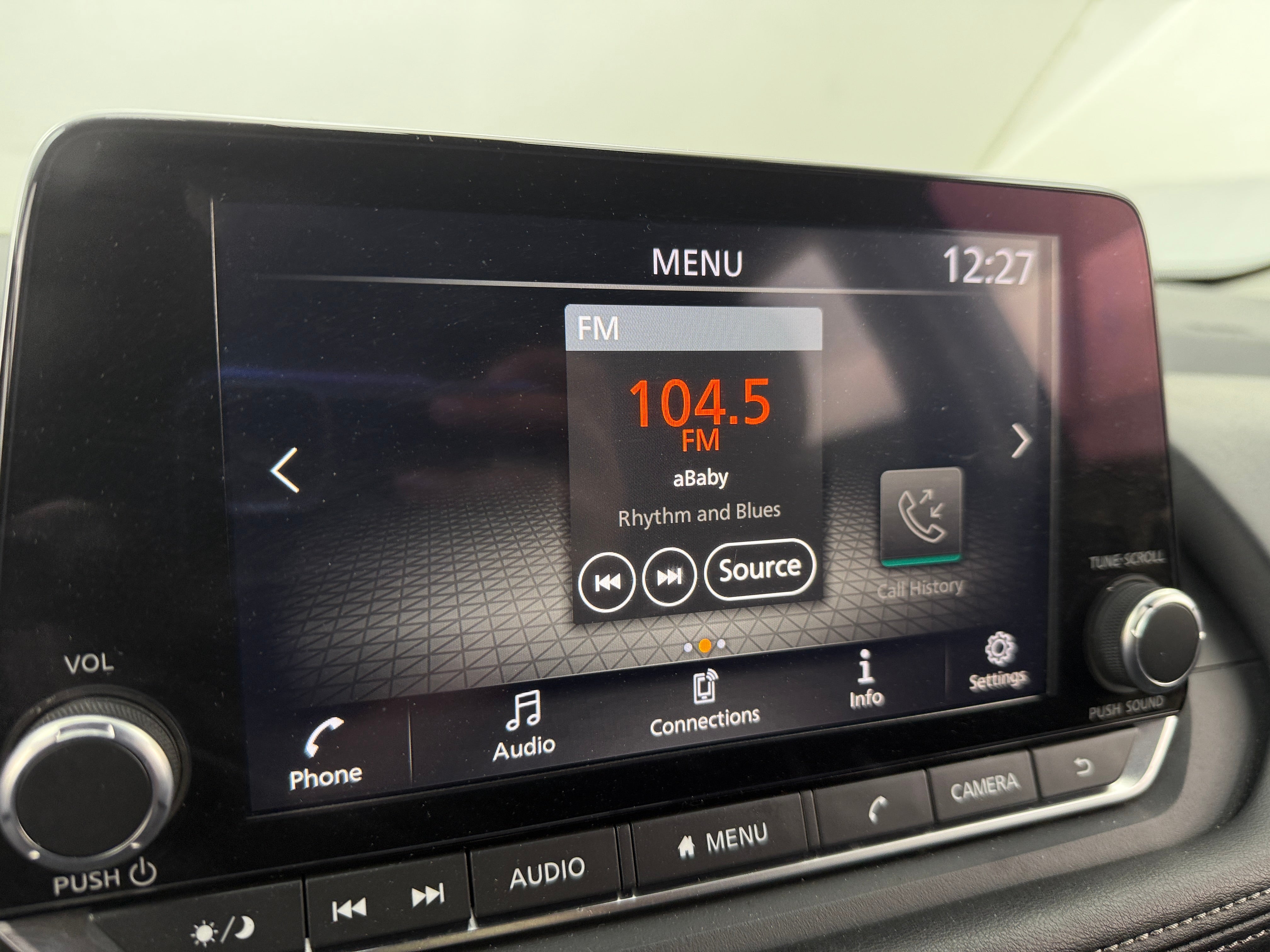 2024 Nissan Rogue S 4
