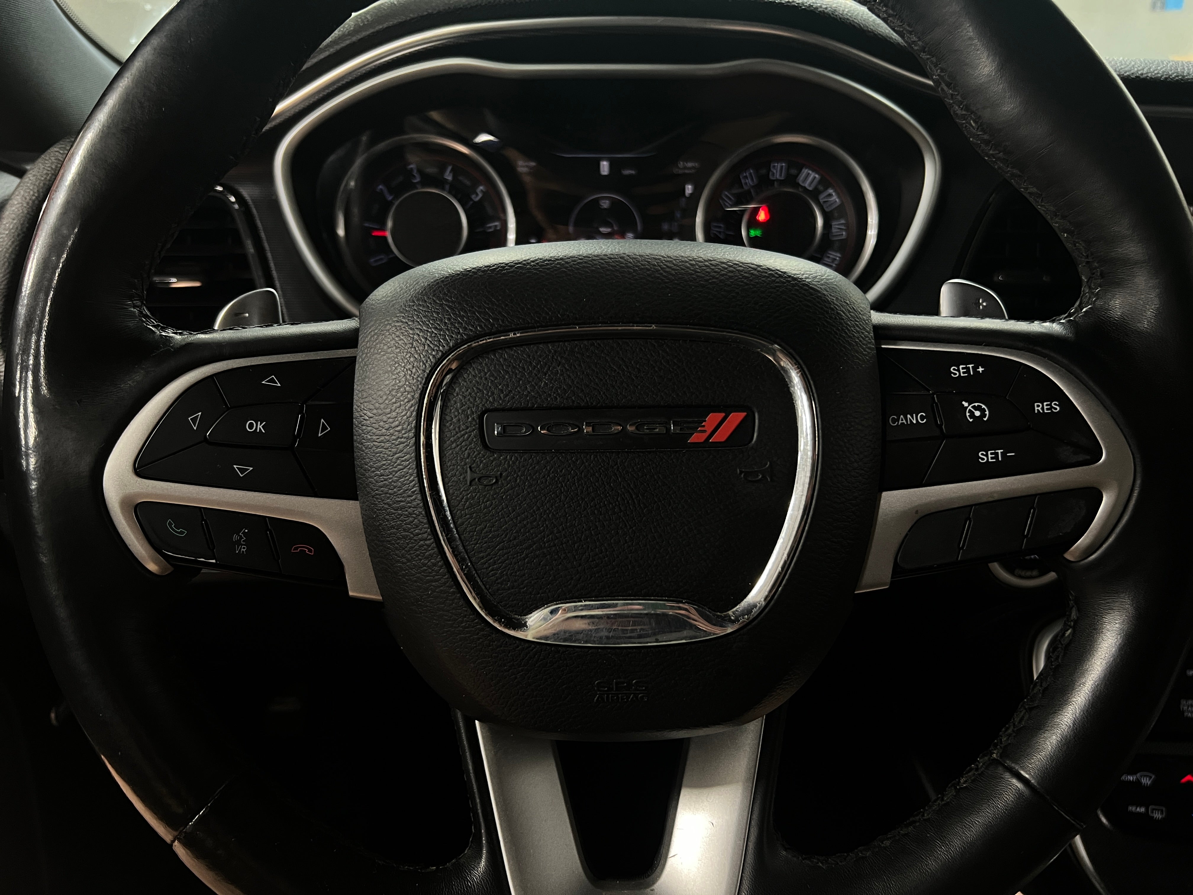 2015 Dodge Challenger SXT 3