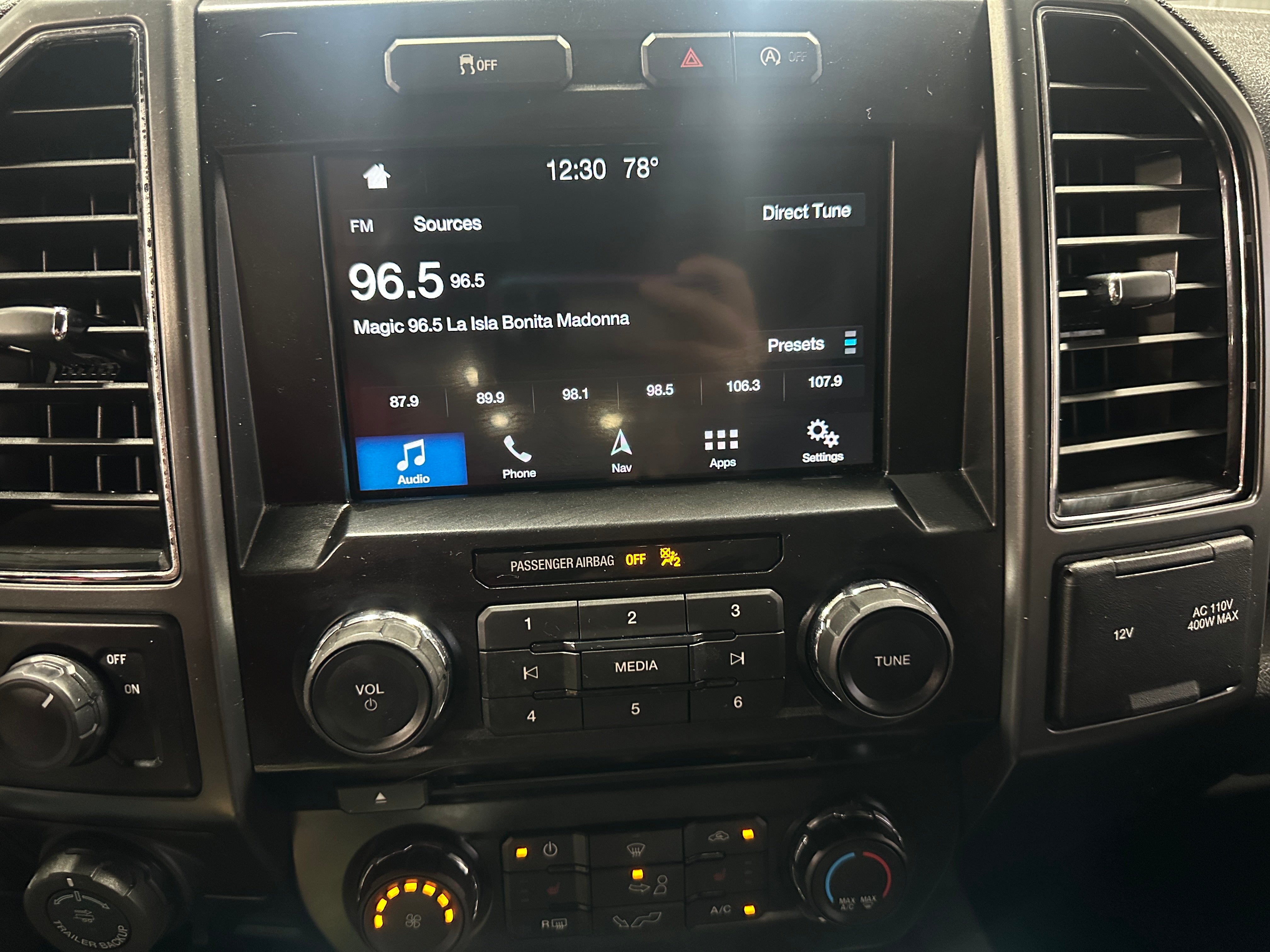 2018 Ford Econoline E-150 4