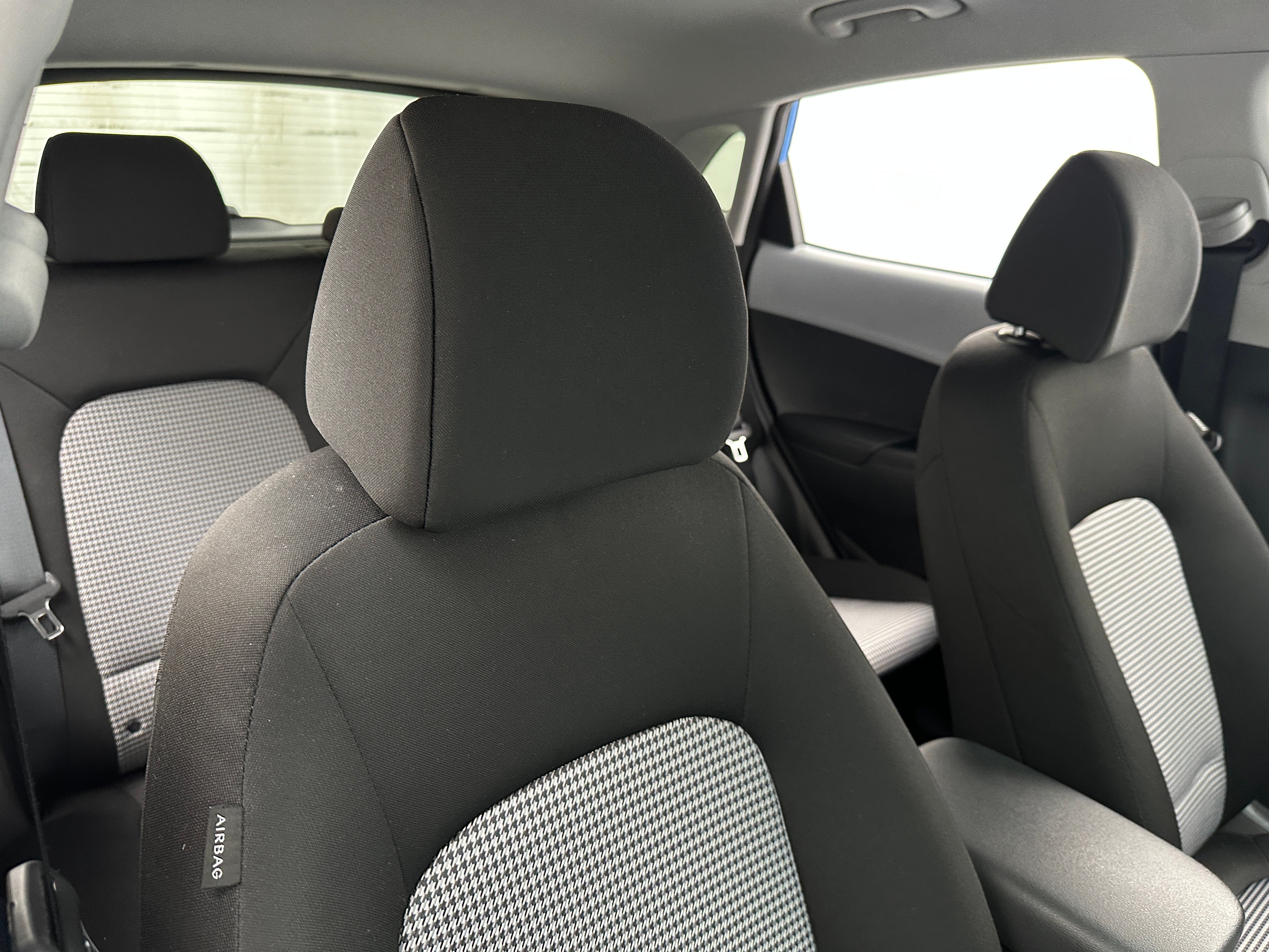 2021 Hyundai Kona SEL 2