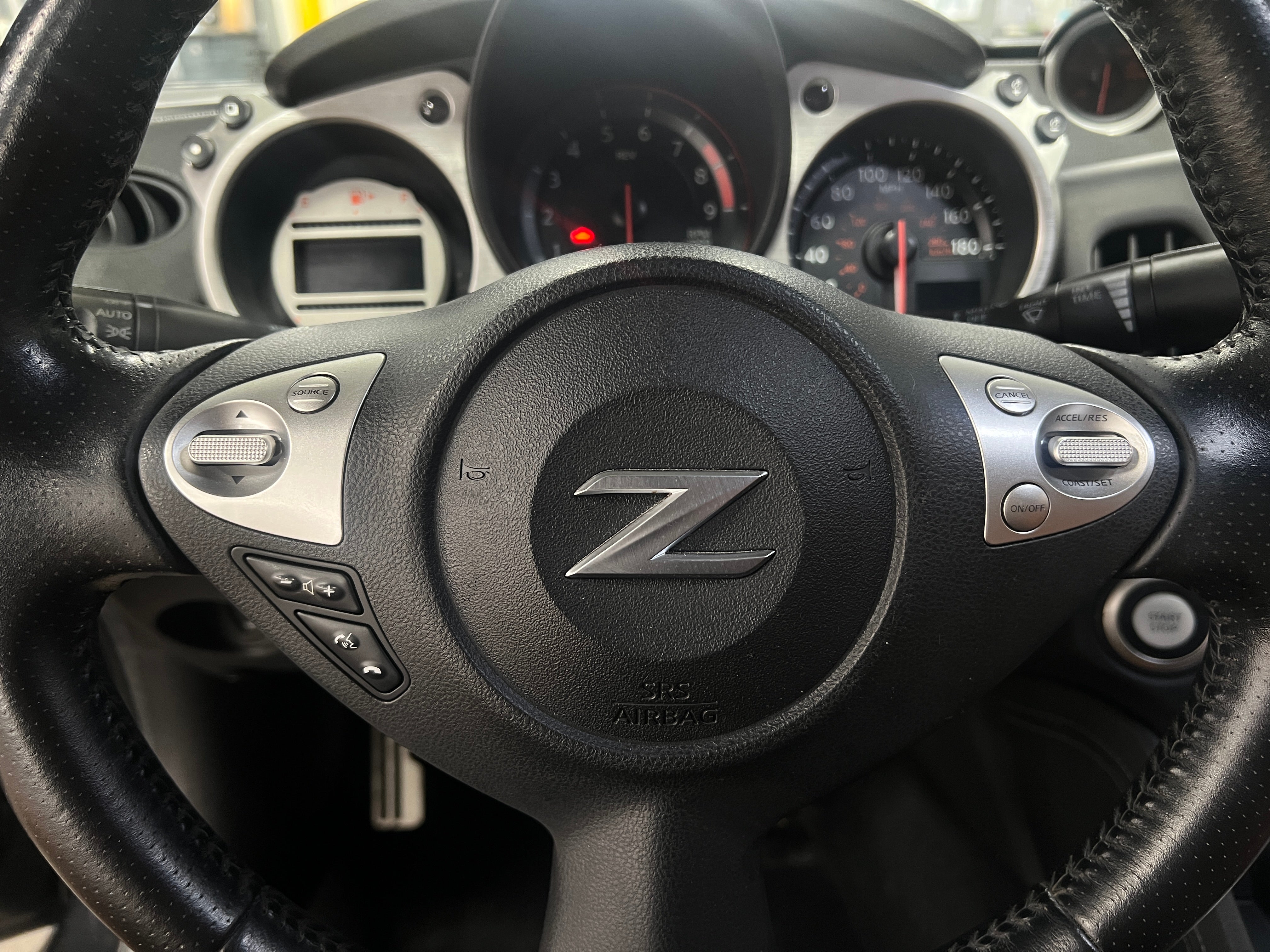 2010 Nissan Z 370Z 4