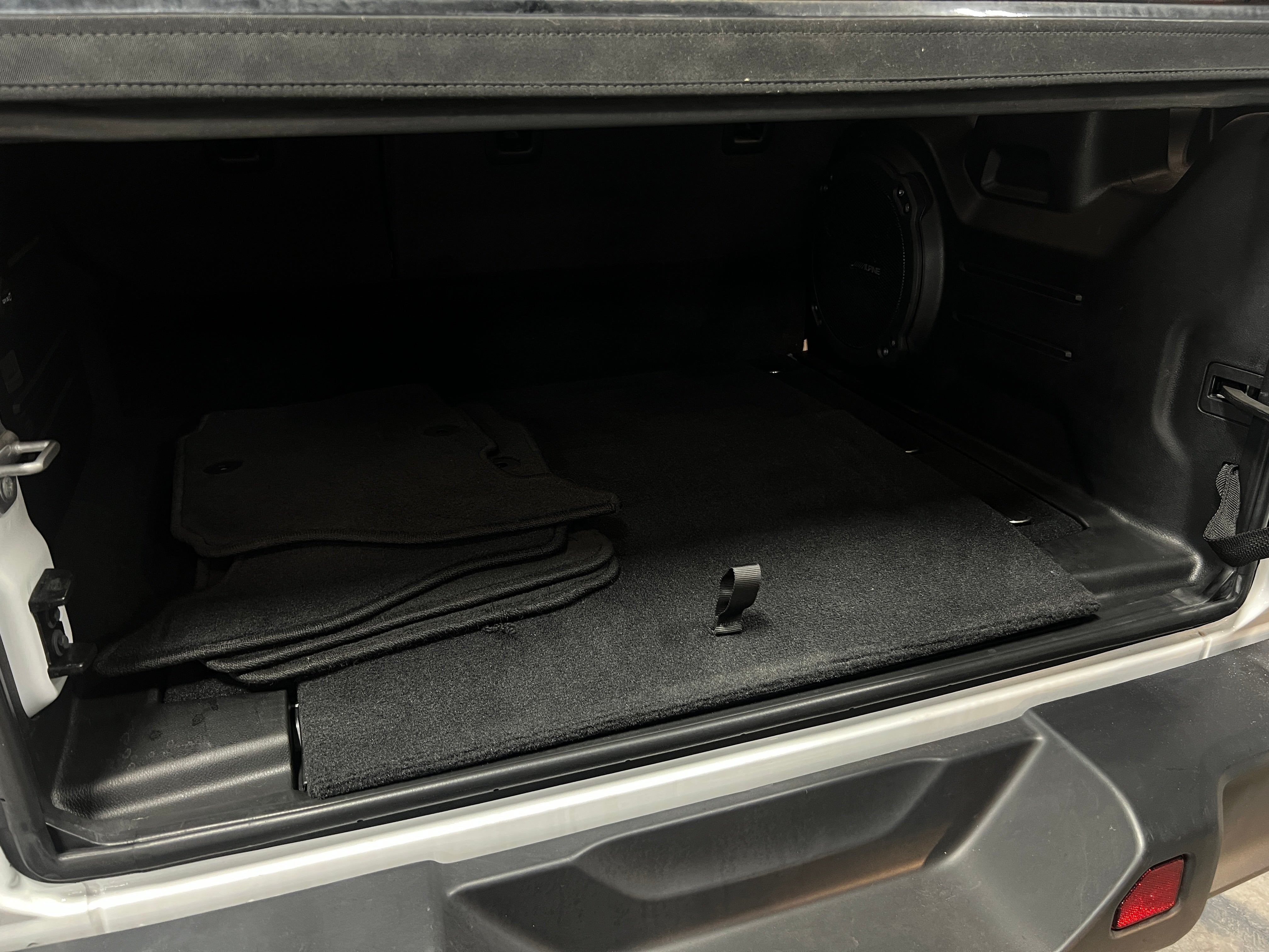 2022 Jeep Wrangler Unlimited Sahara 4xe 6