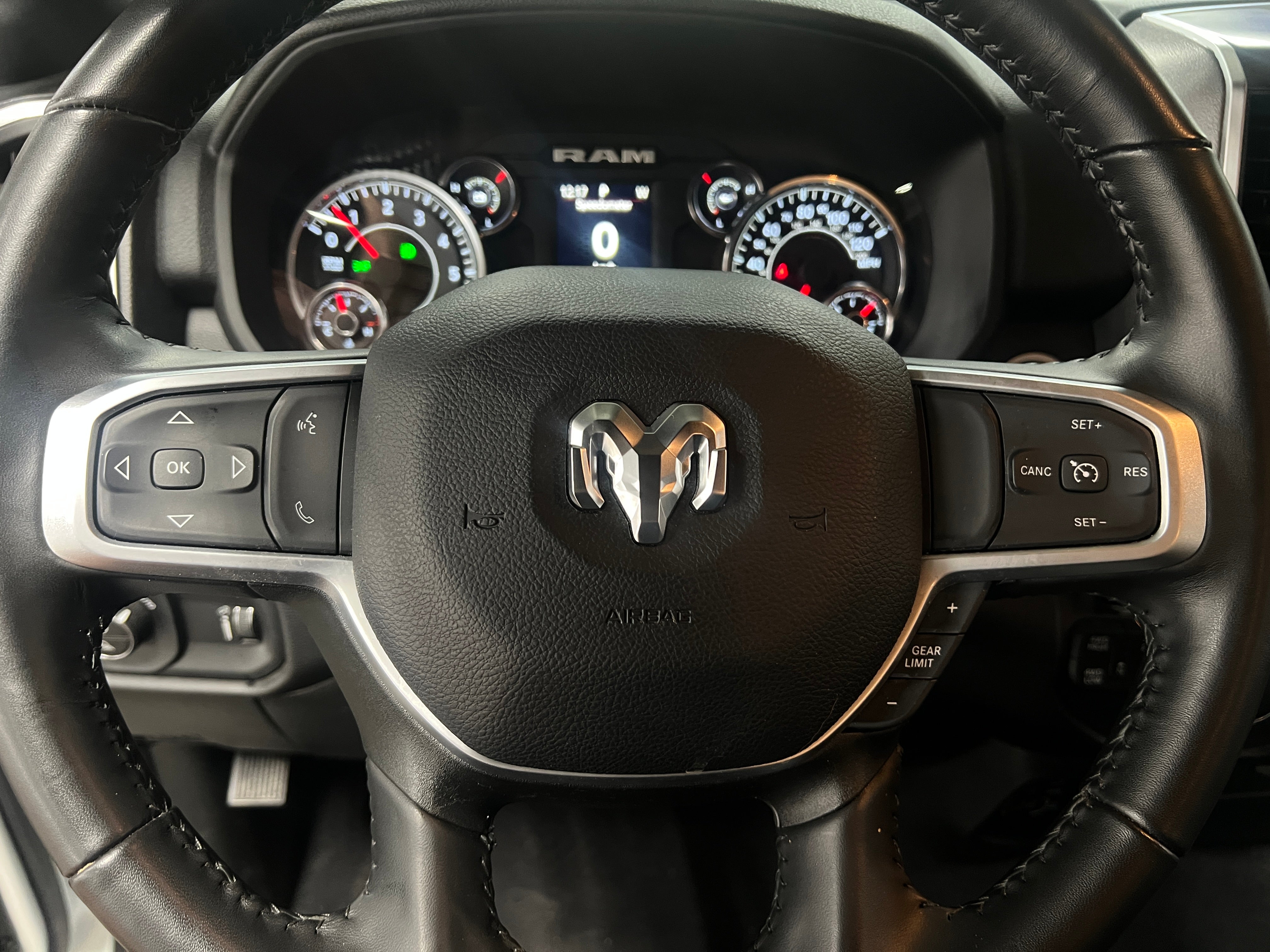 2024 RAM 2500 Big Horn 5