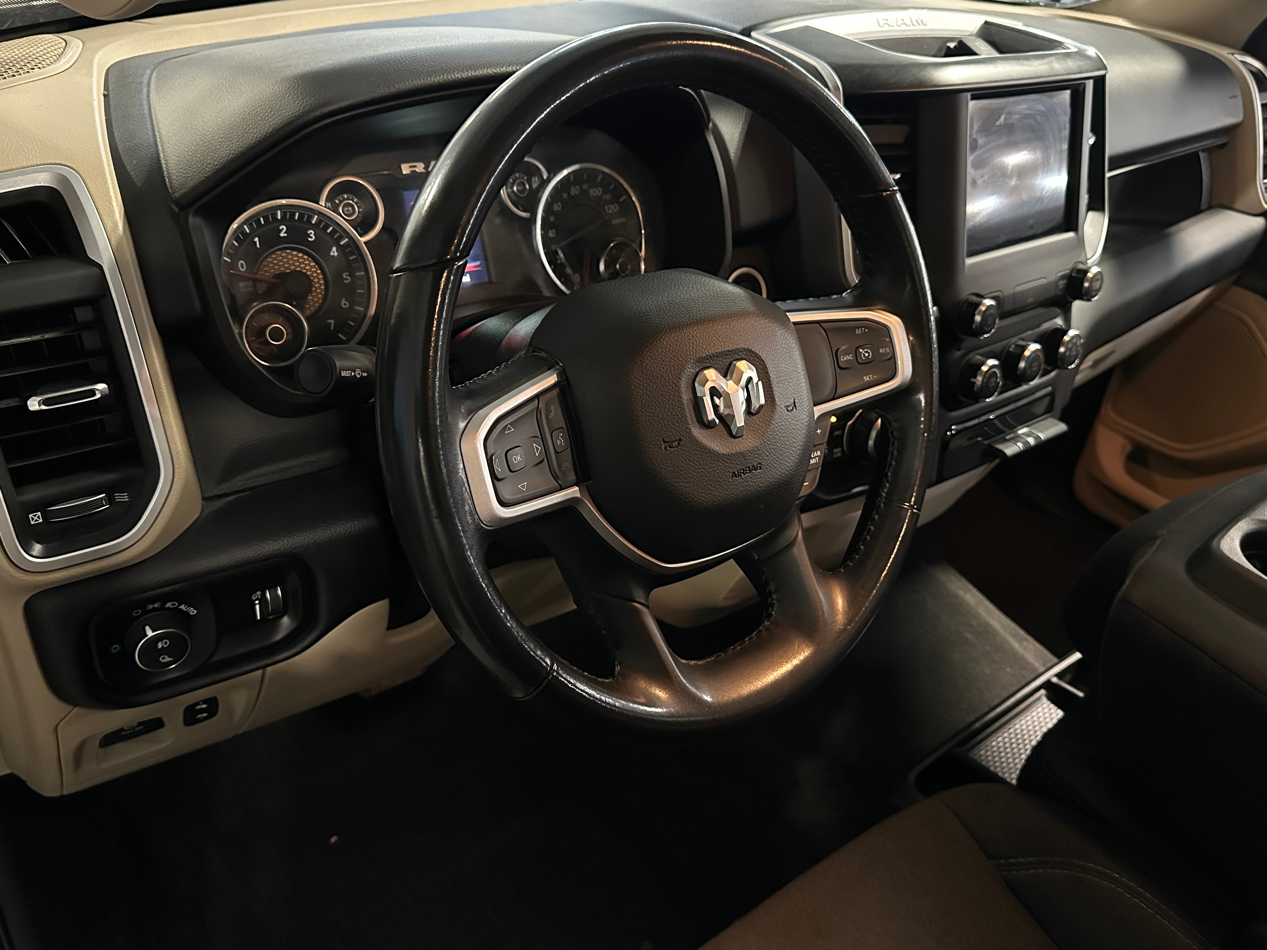 2021 RAM 1500 Big Horn 3