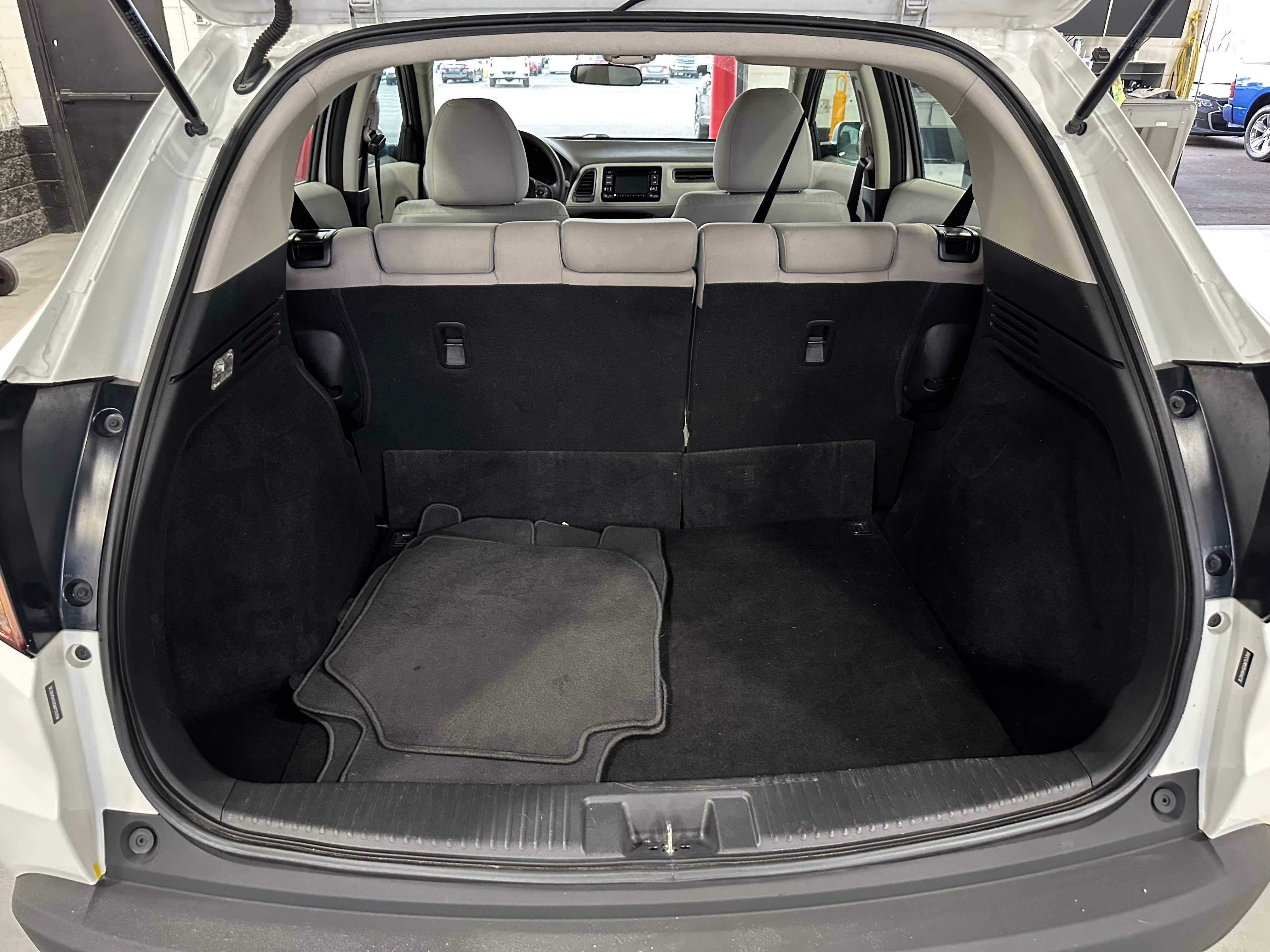 2016 Honda HR-V LX 7