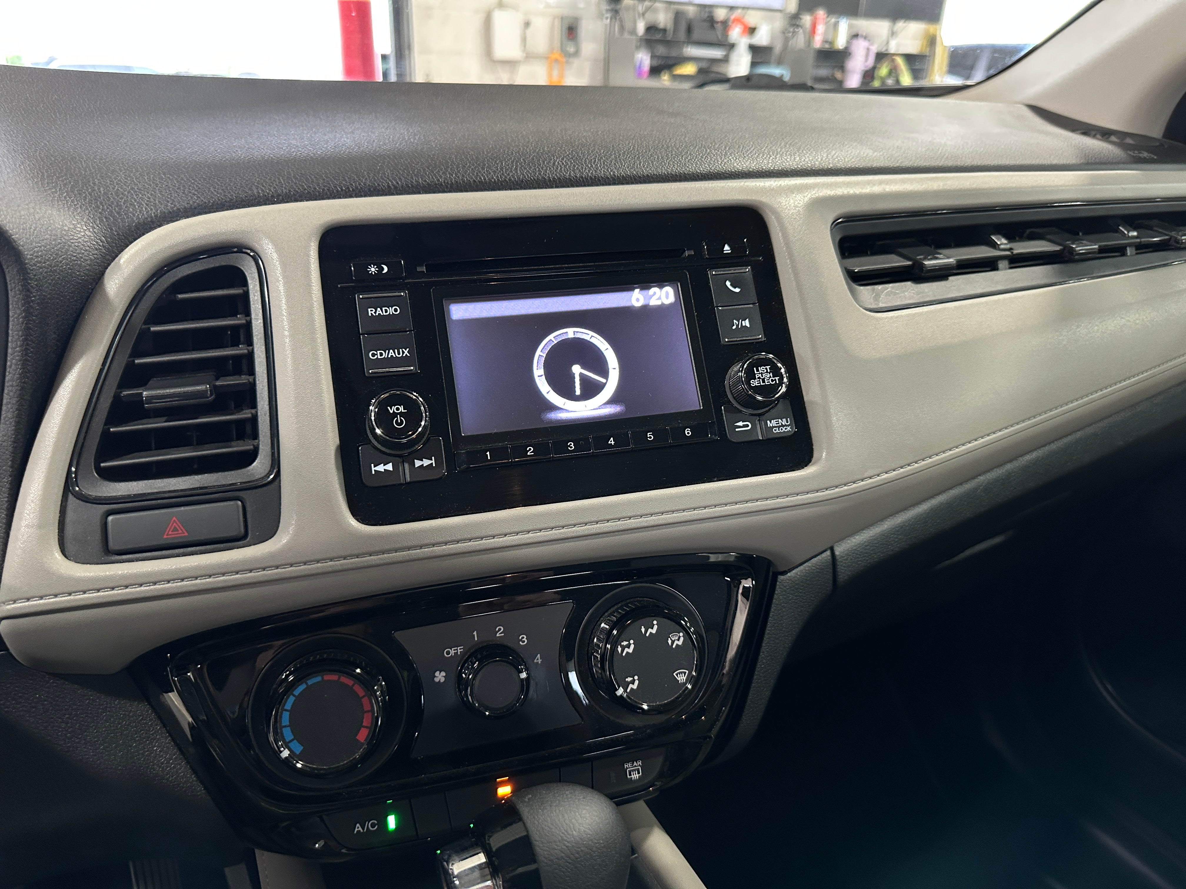 2016 Honda HR-V LX 4