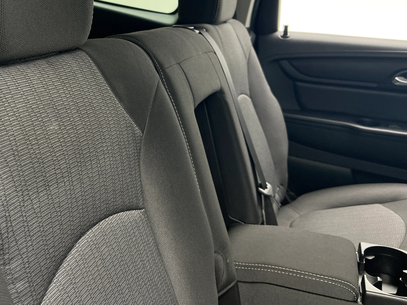 Thumbnail: 2017 Chevrolet Traverse - 6