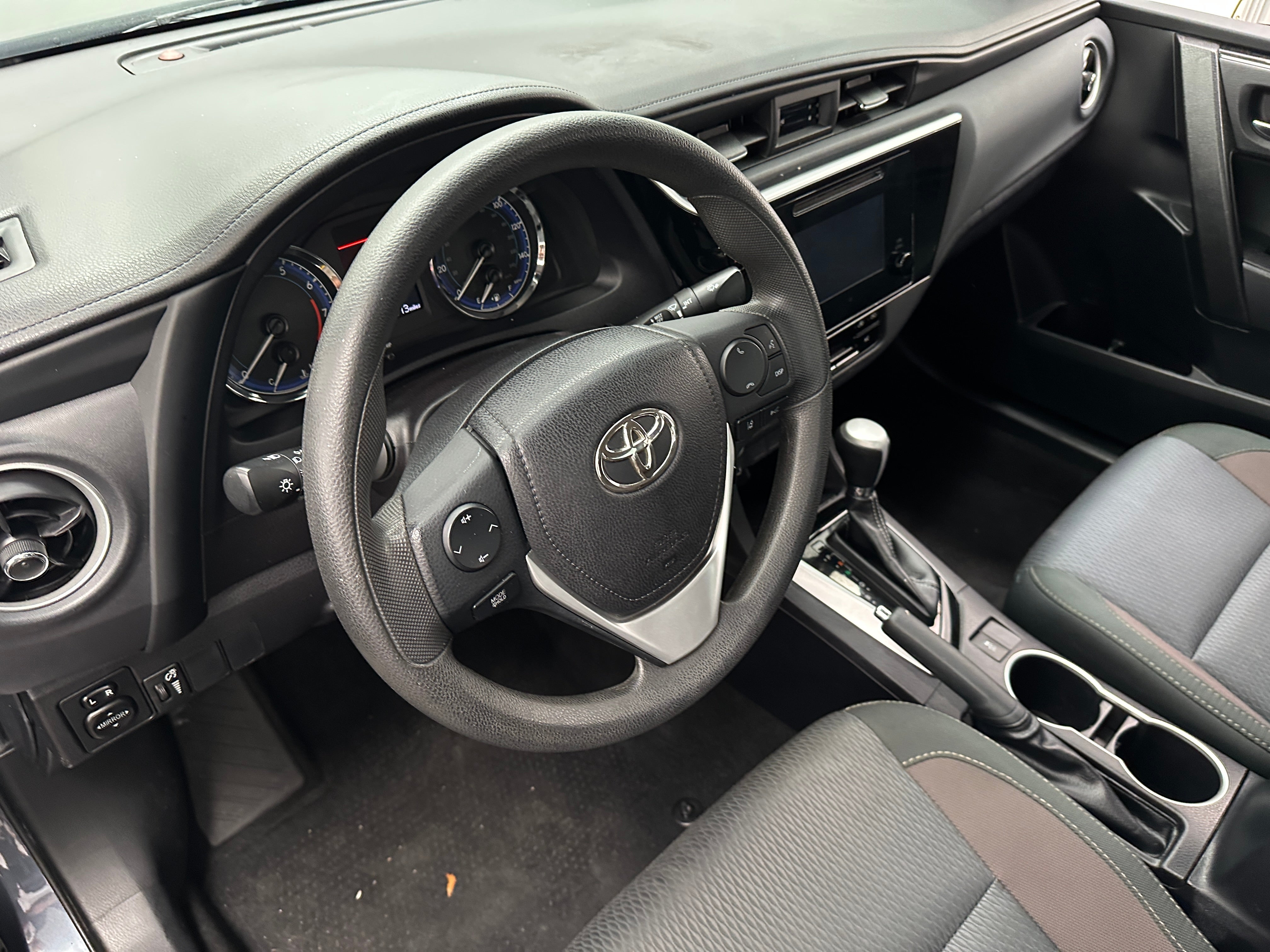 2019 Toyota Corolla LE 5