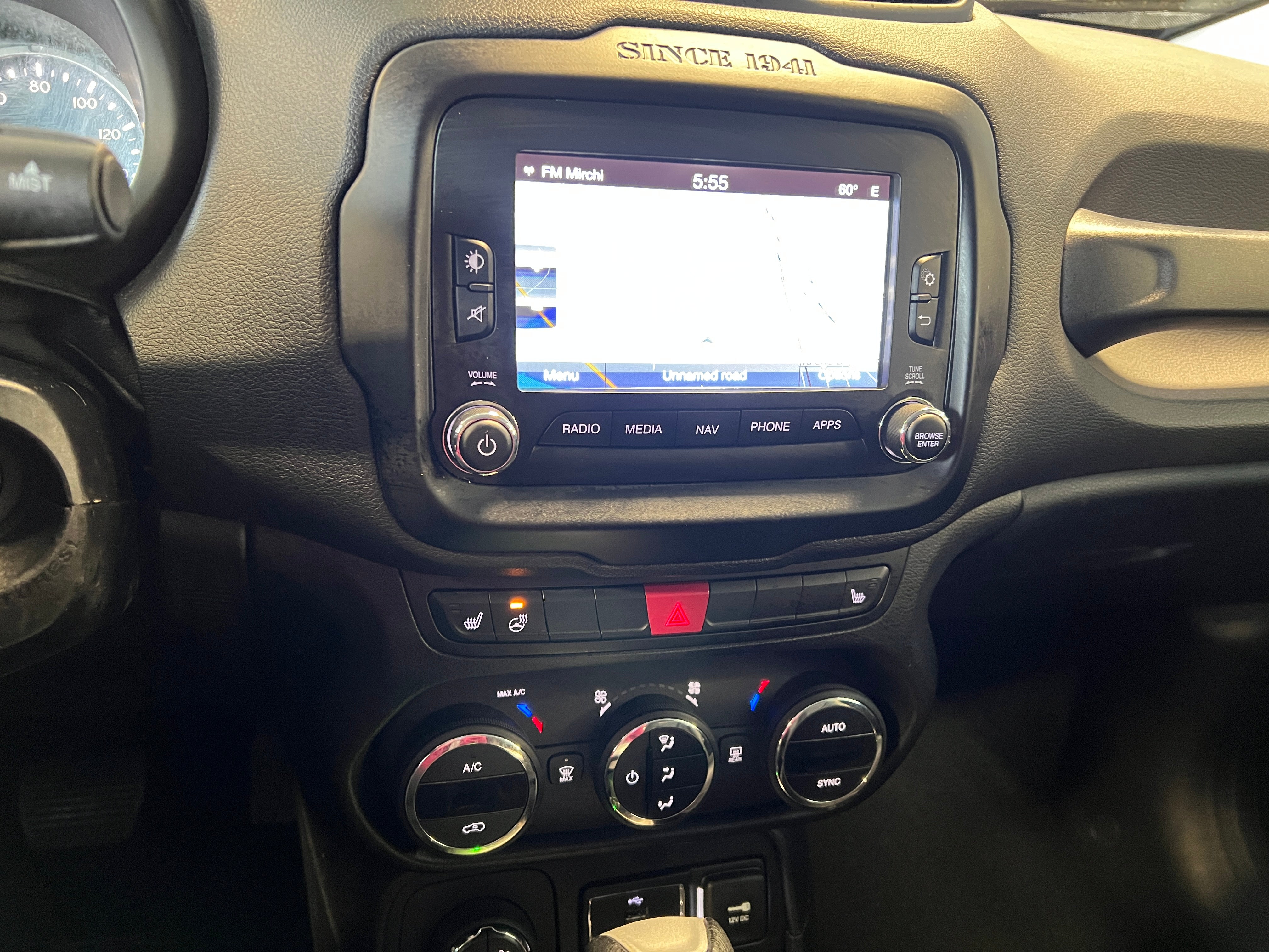 2017 Jeep Renegade Deserthawk 3