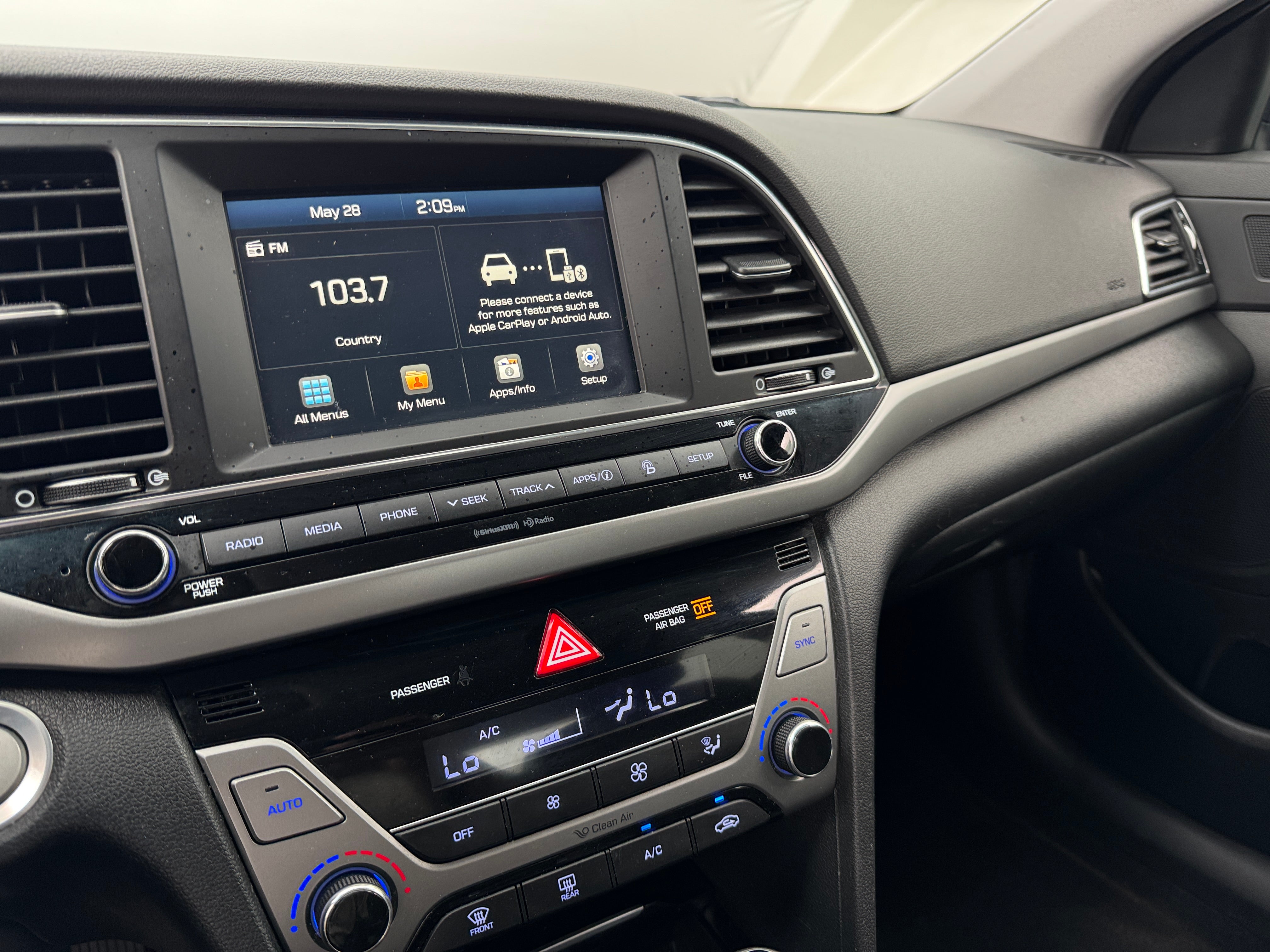 2018 Hyundai Elantra Limited Edition 3