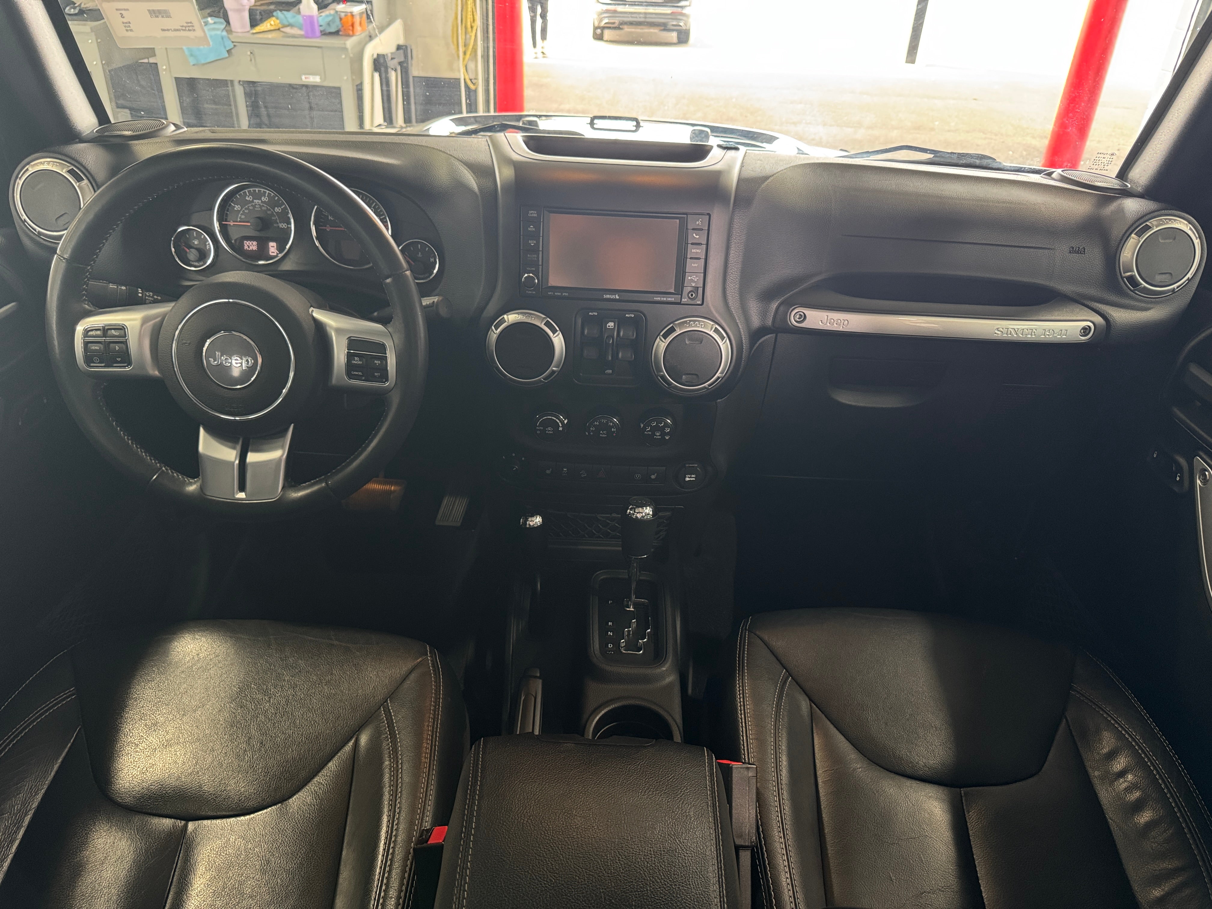 2016 Jeep Wrangler Unlimited Rubicon 2