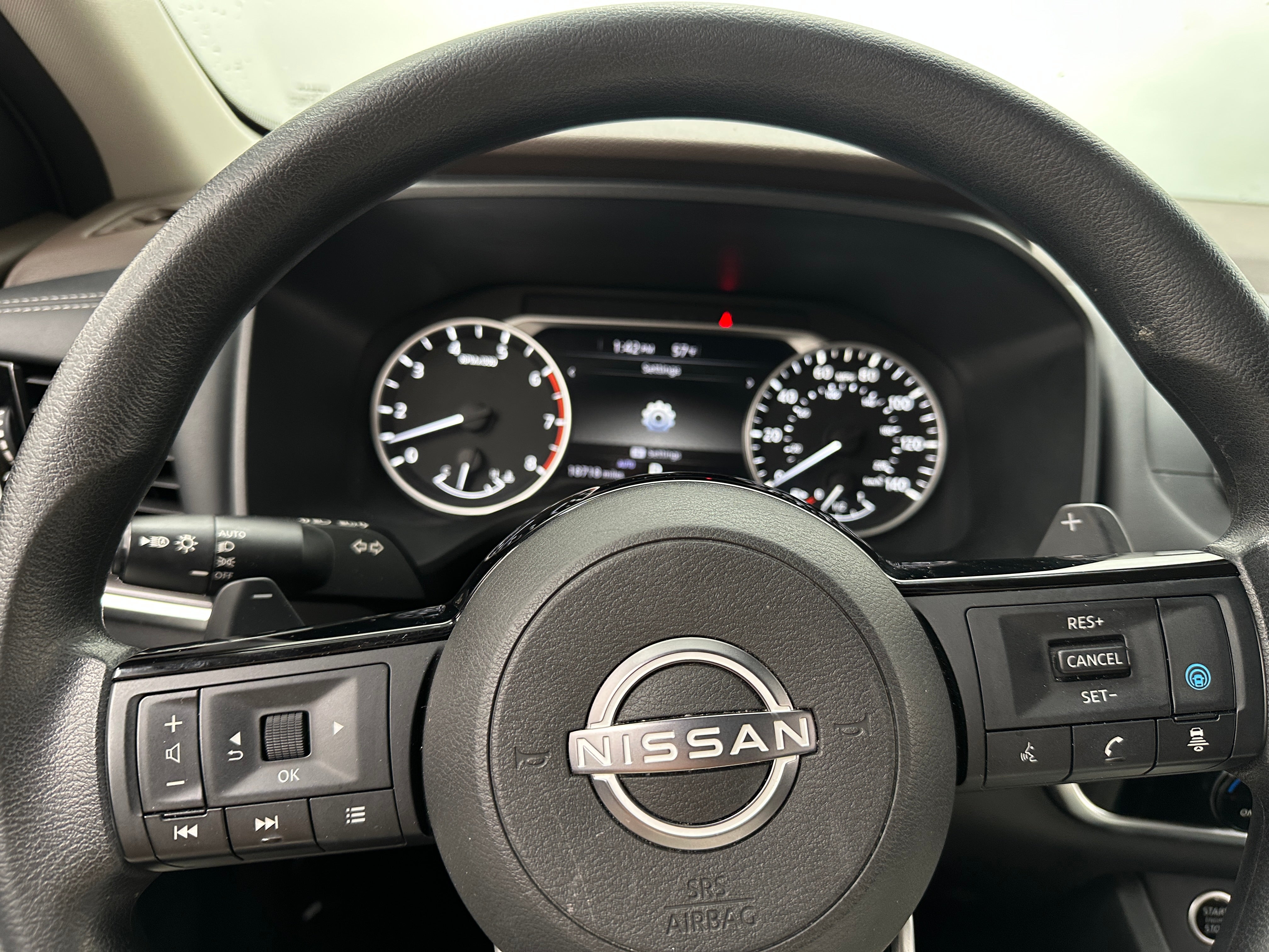 2022 Nissan Rogue SV 5