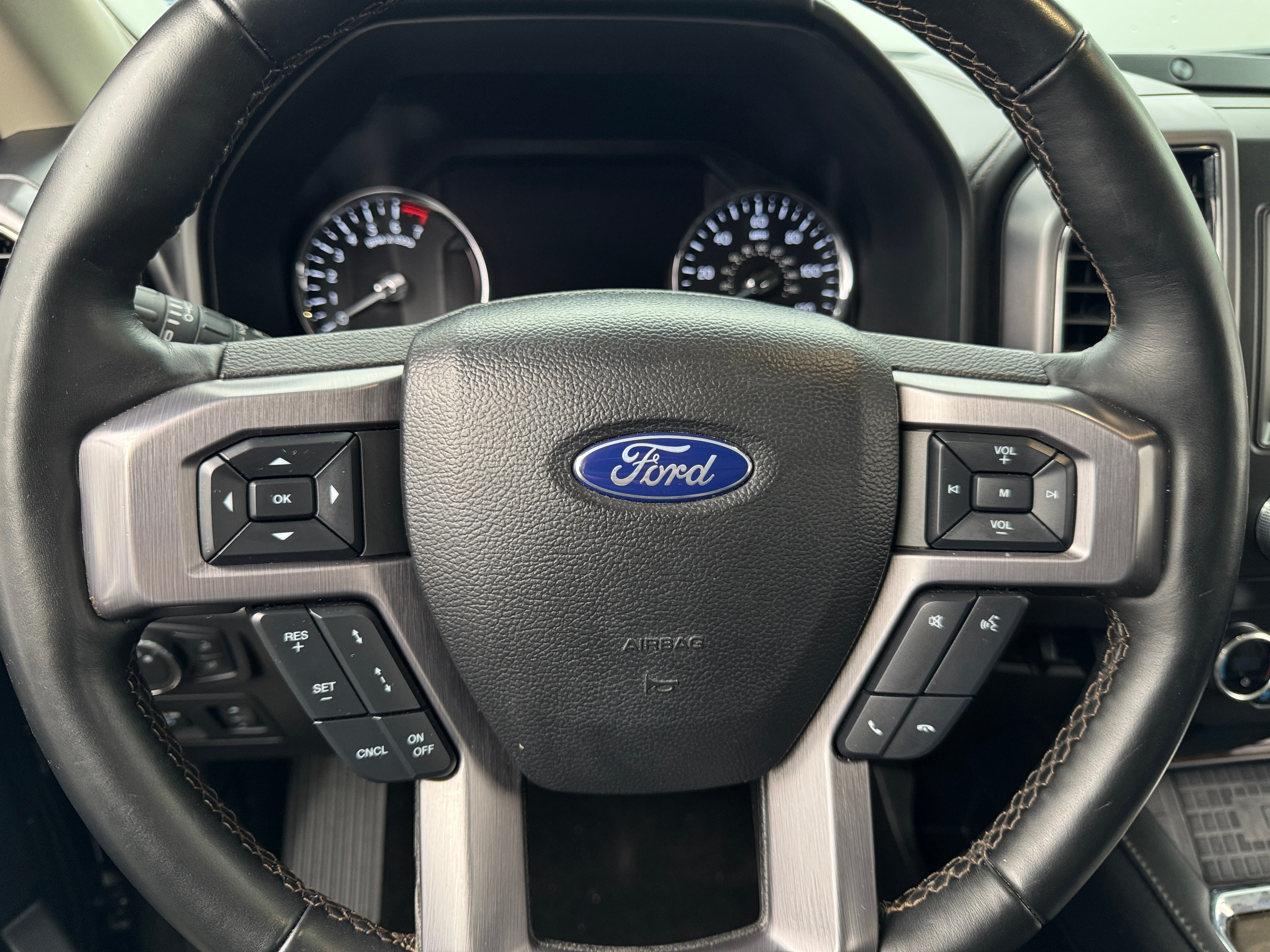 2021 Ford Expedition MAX Platinum 4