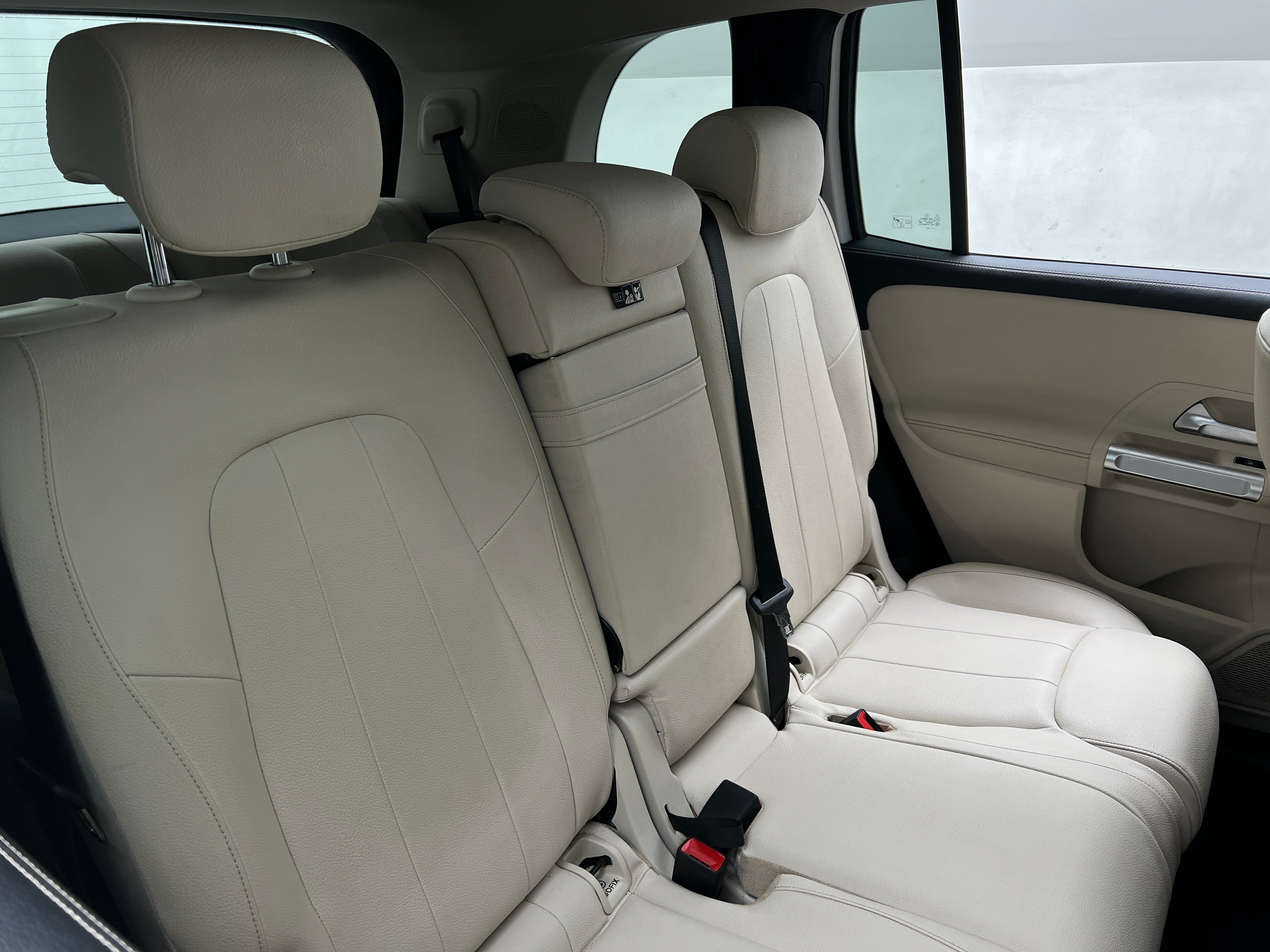 2022 Mercedes-Benz GLB 250 5
