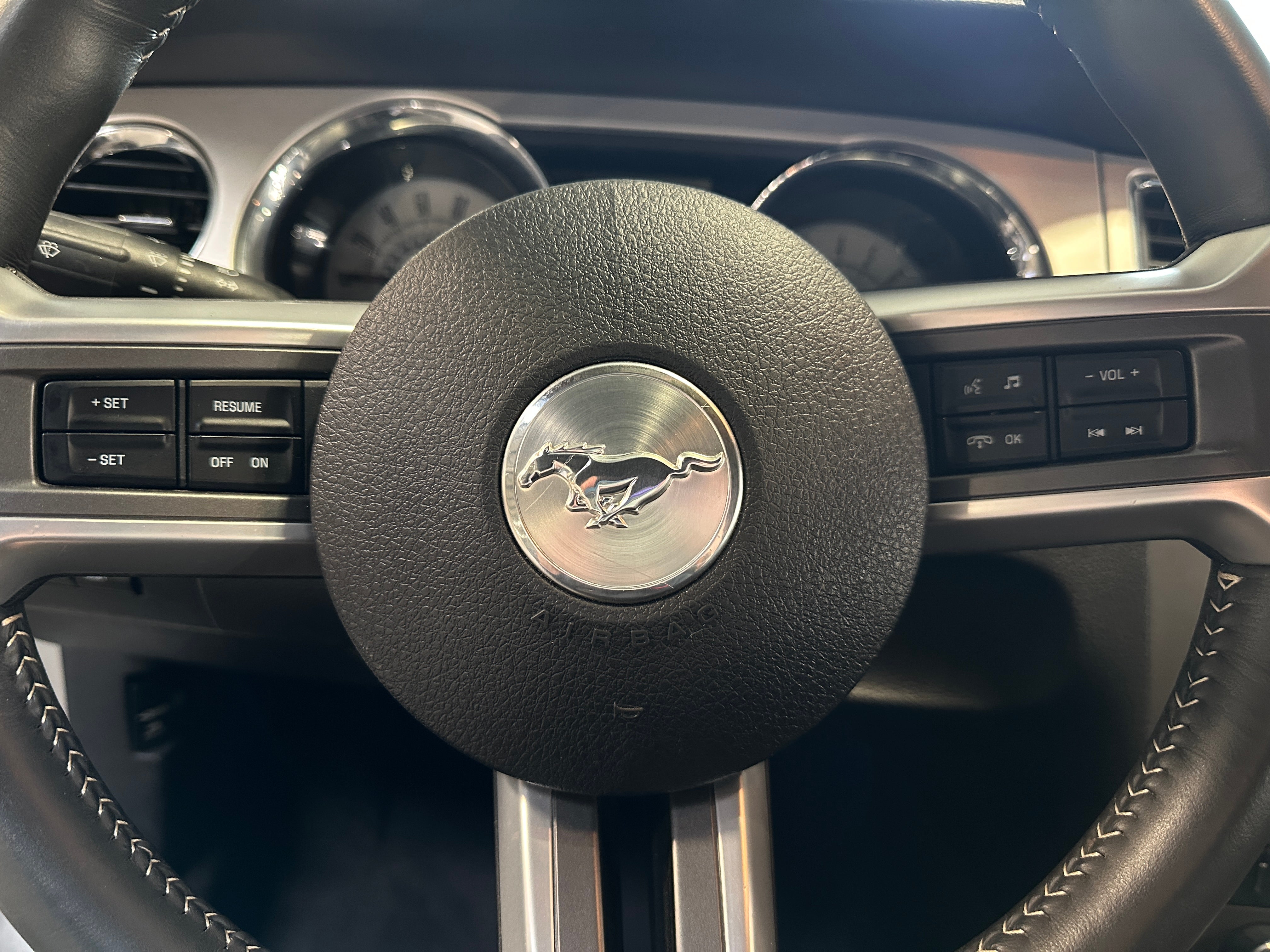 2010 Ford Mustang GT Premium 5