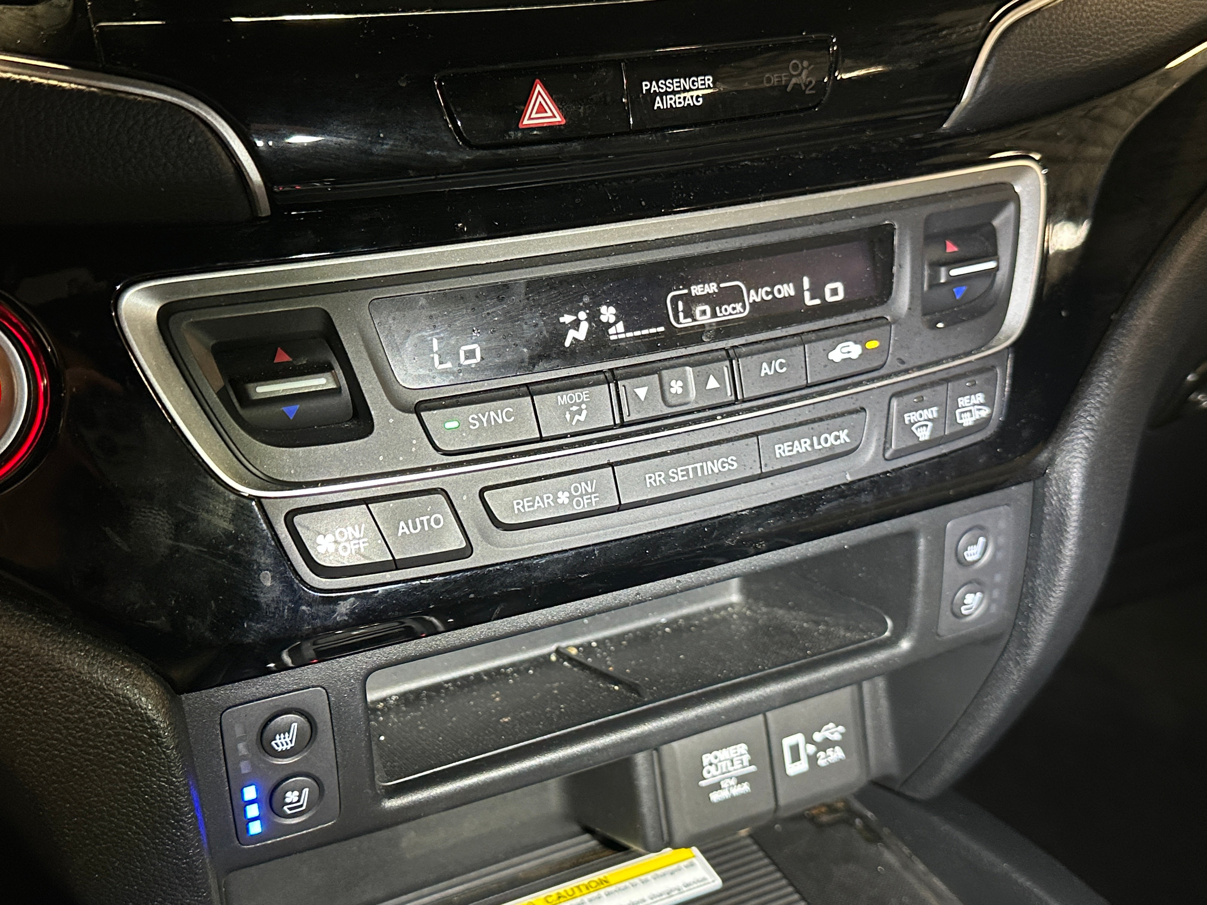 2022 Honda Passport Elite 3