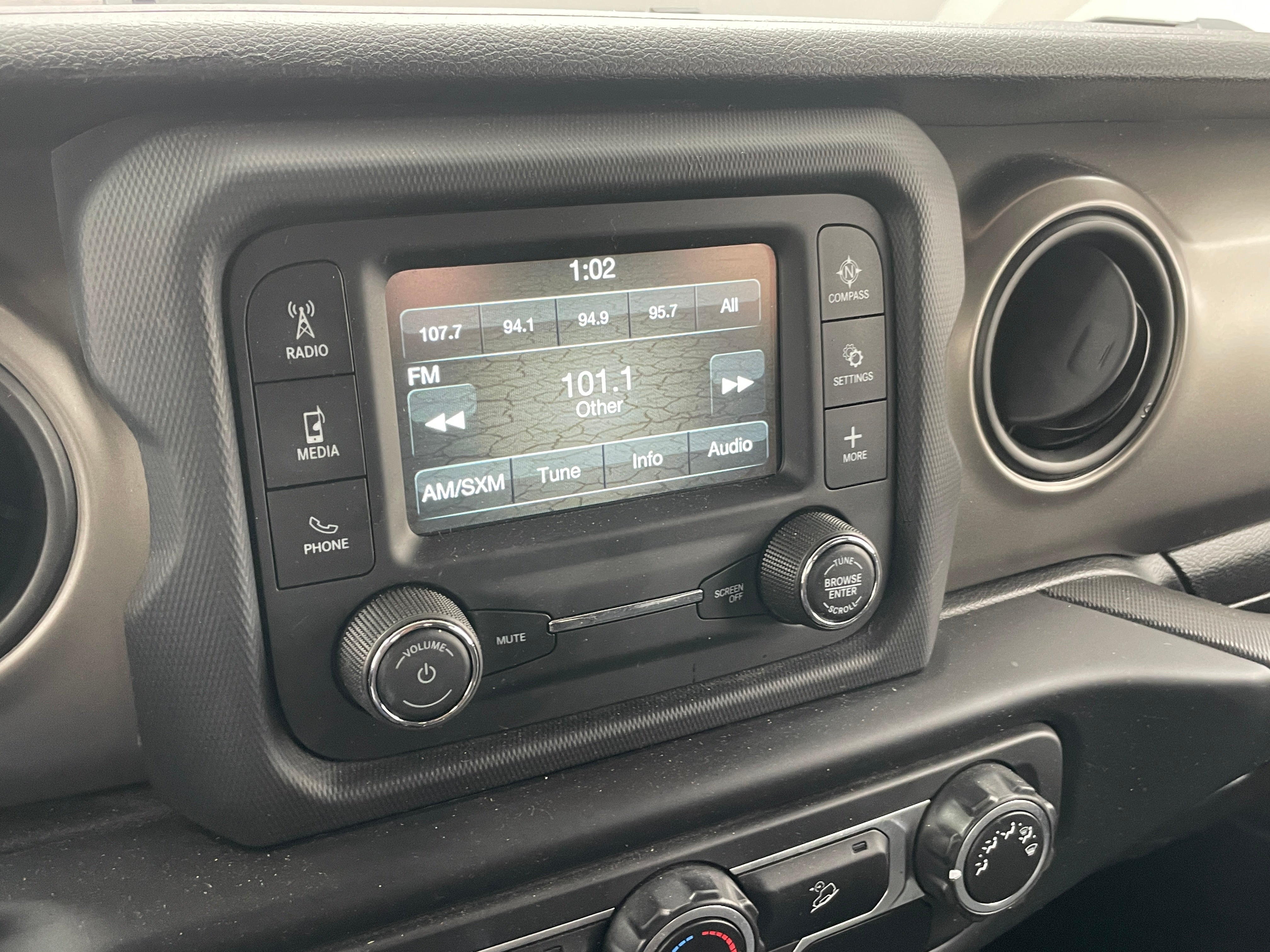 2018 Jeep Wrangler Sport 4