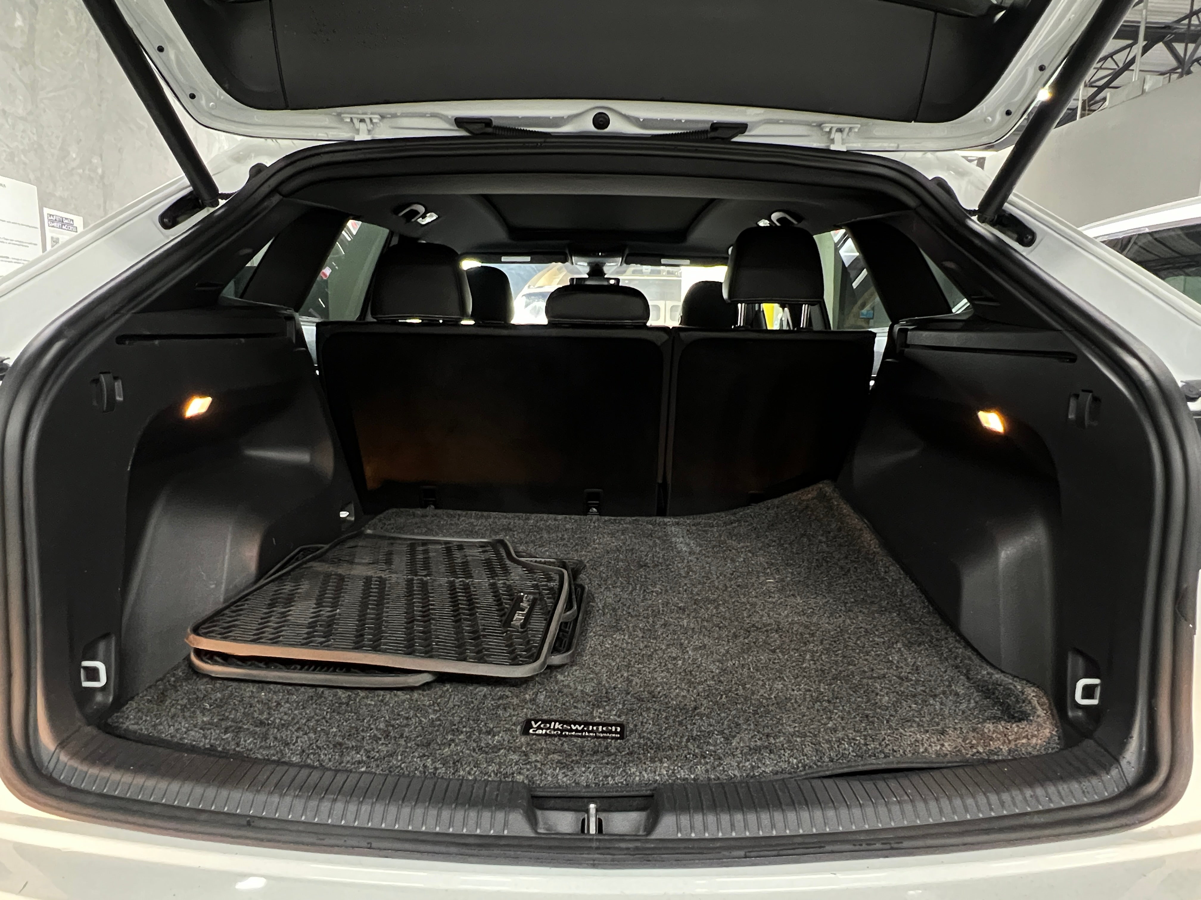 2021 Volkswagen Atlas SEL 6