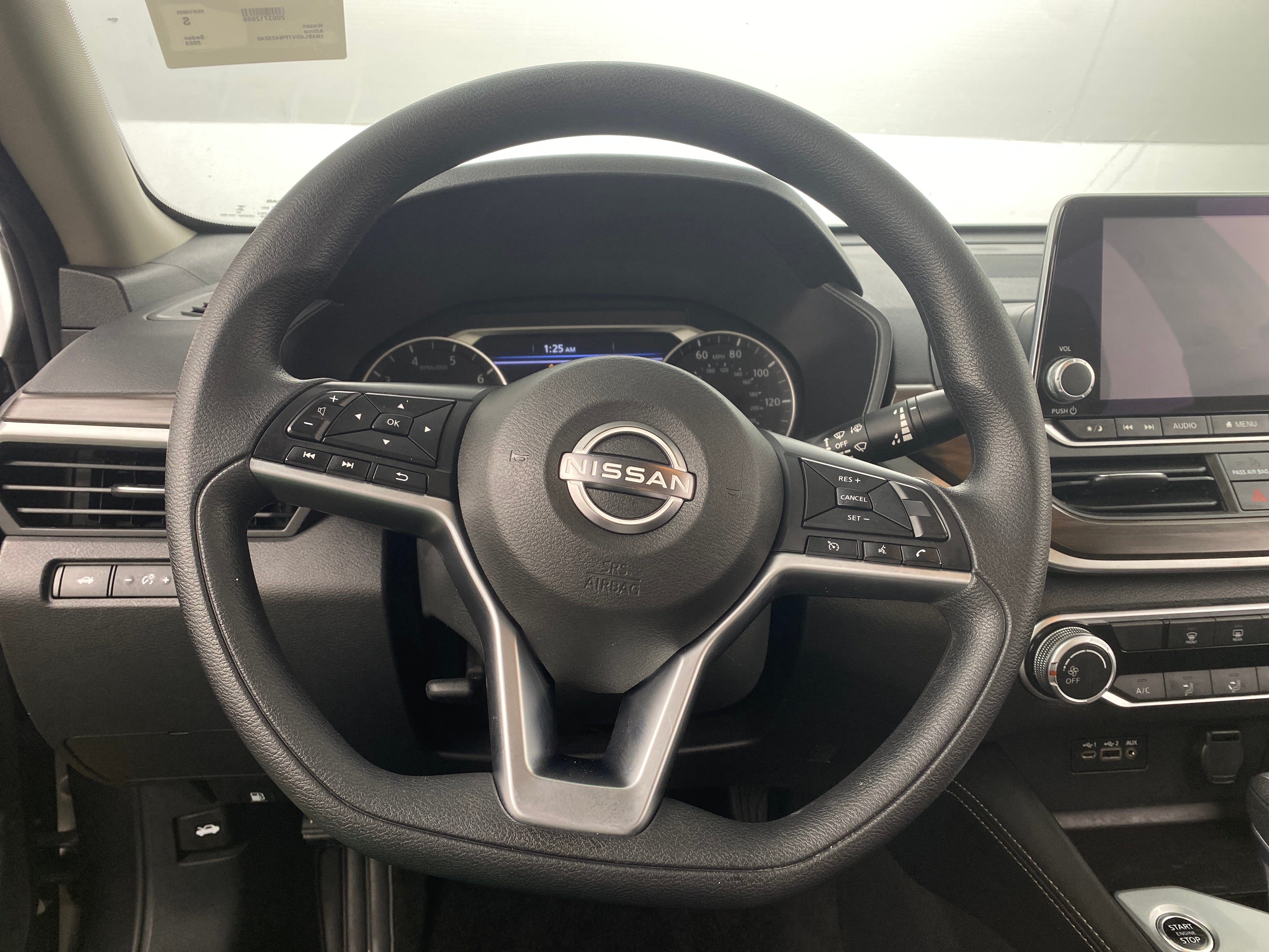 2023 Nissan Altima SV 5
