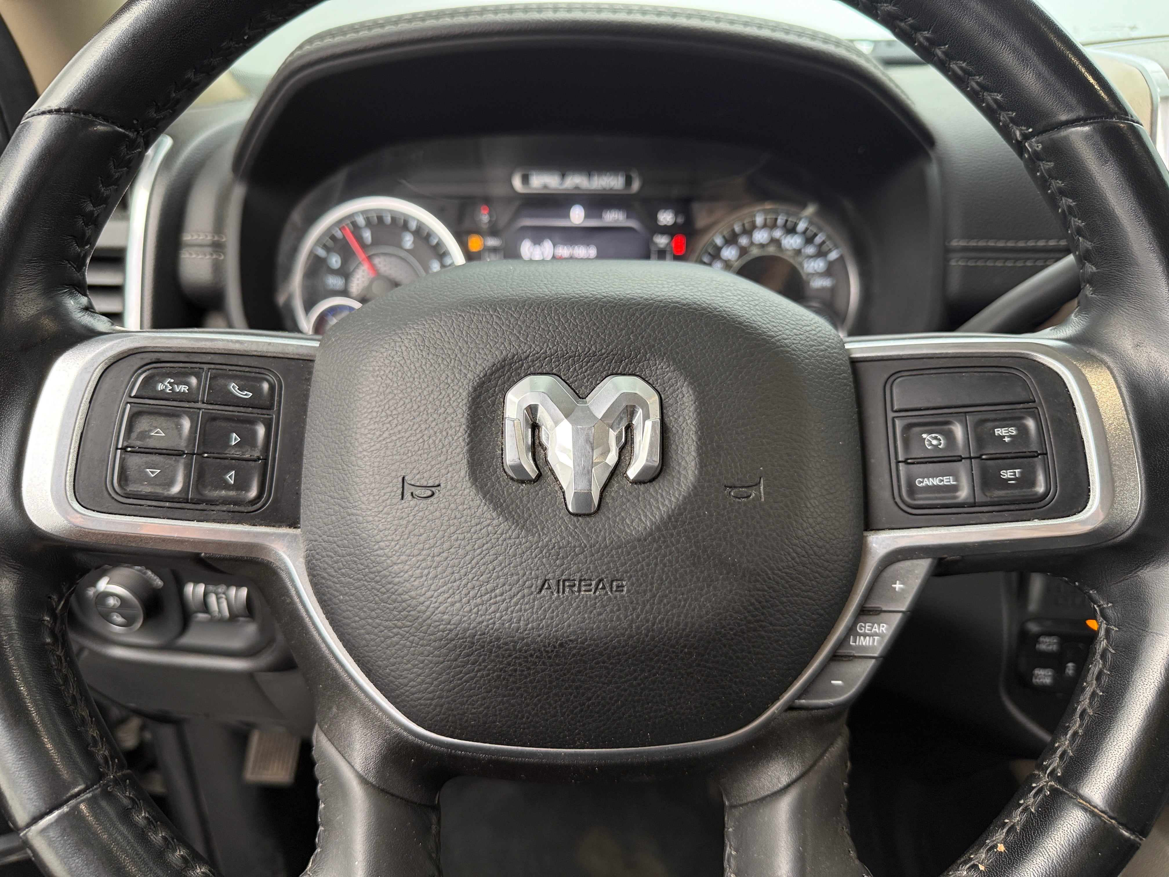 2022 RAM 2500 Laramie 4