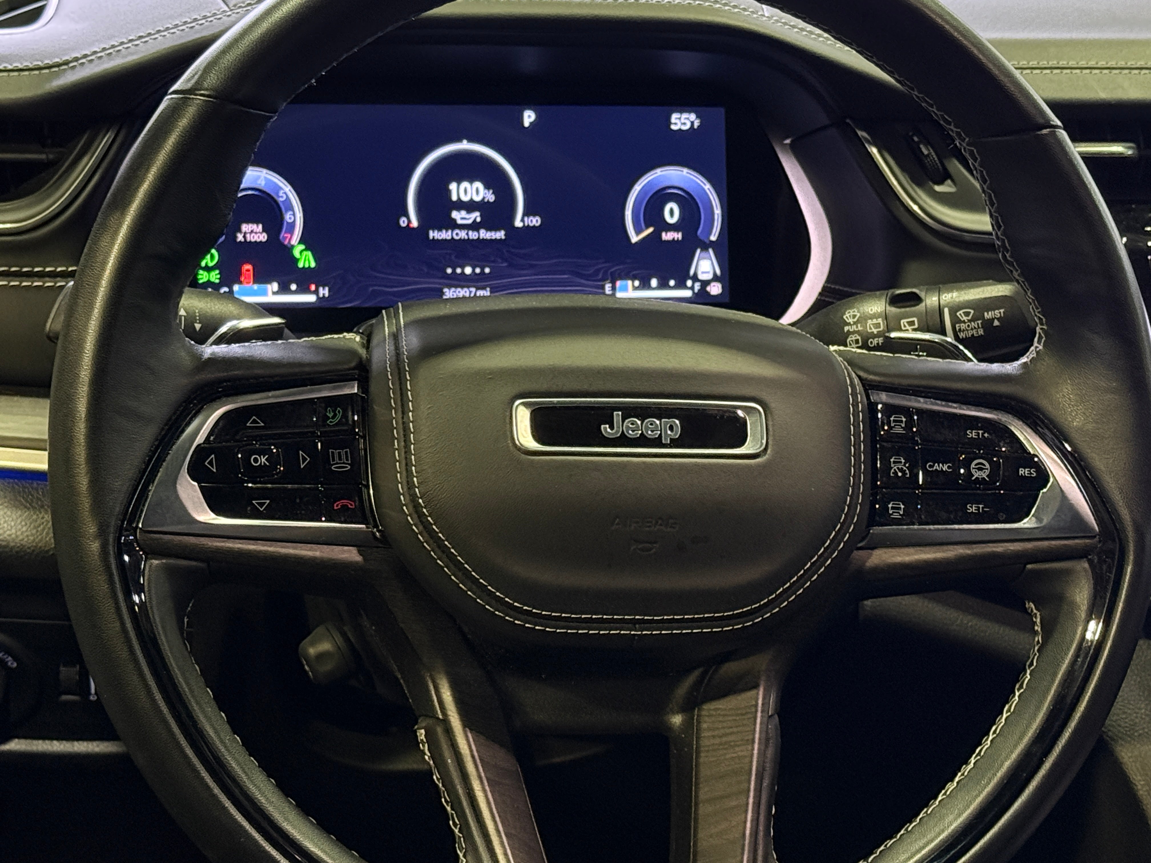 2022 Jeep Grand Cherokee L Overland 4