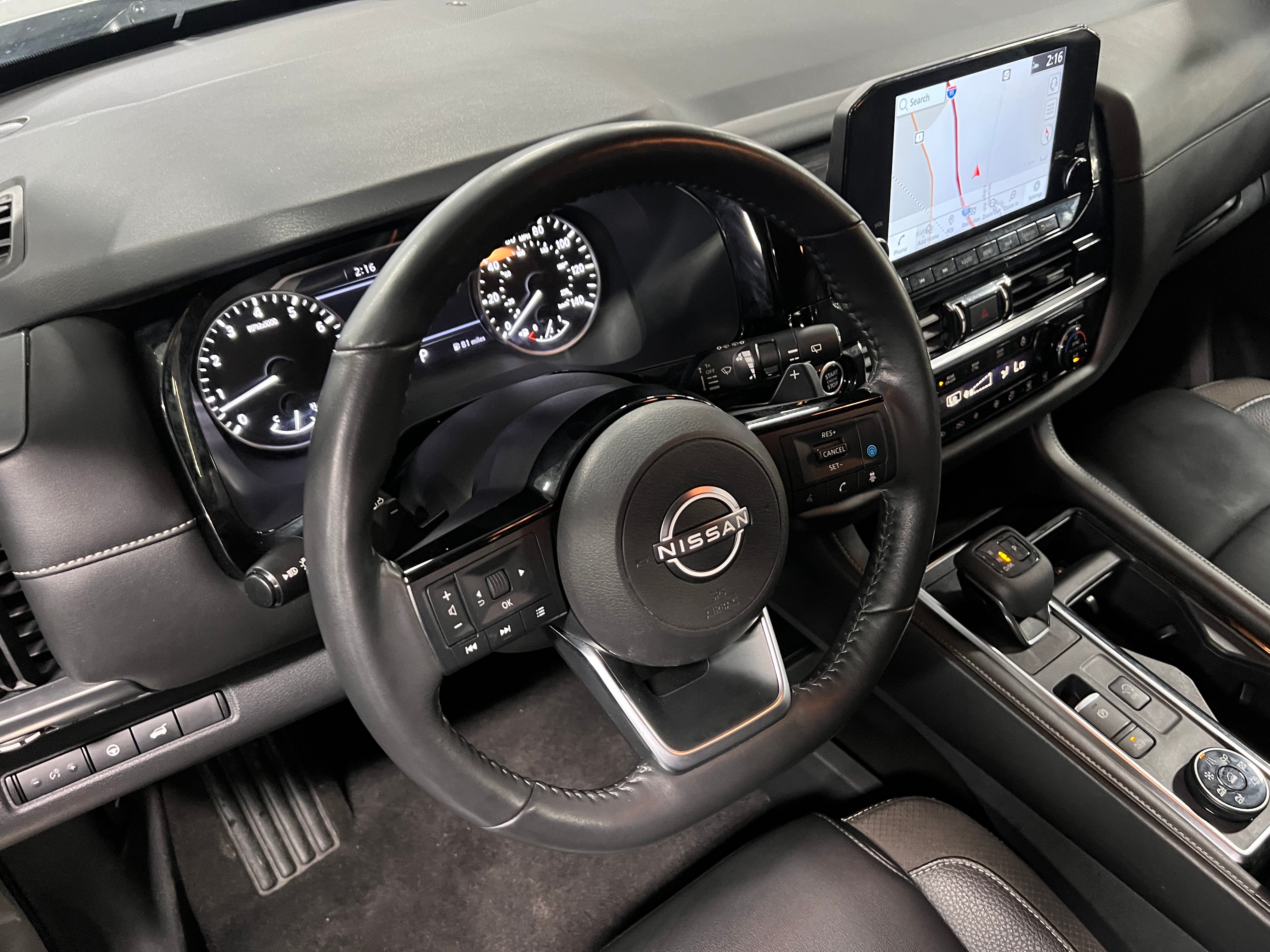 2023 Nissan Pathfinder SL 4