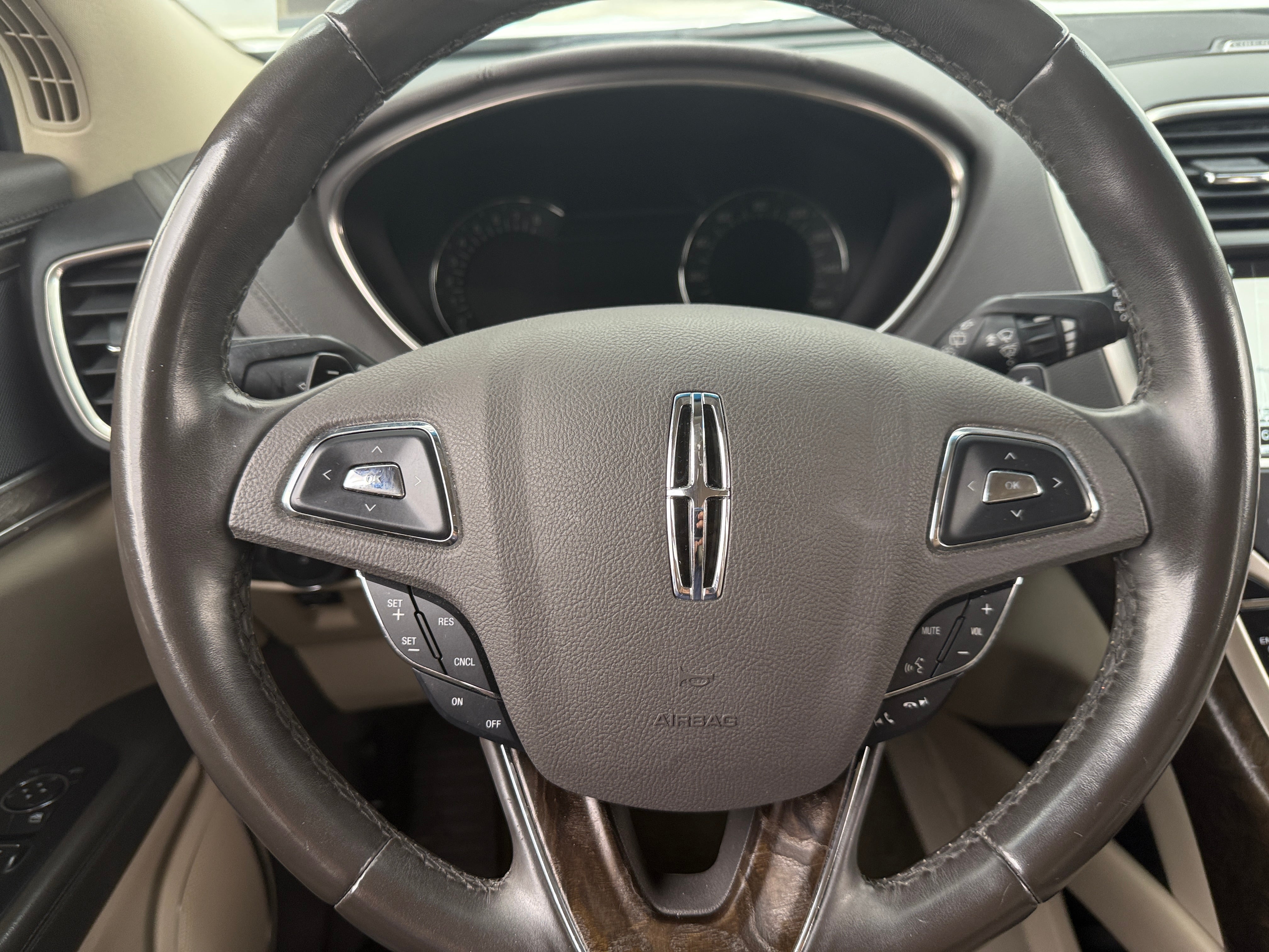 2016 Lincoln MKX Reserve 4