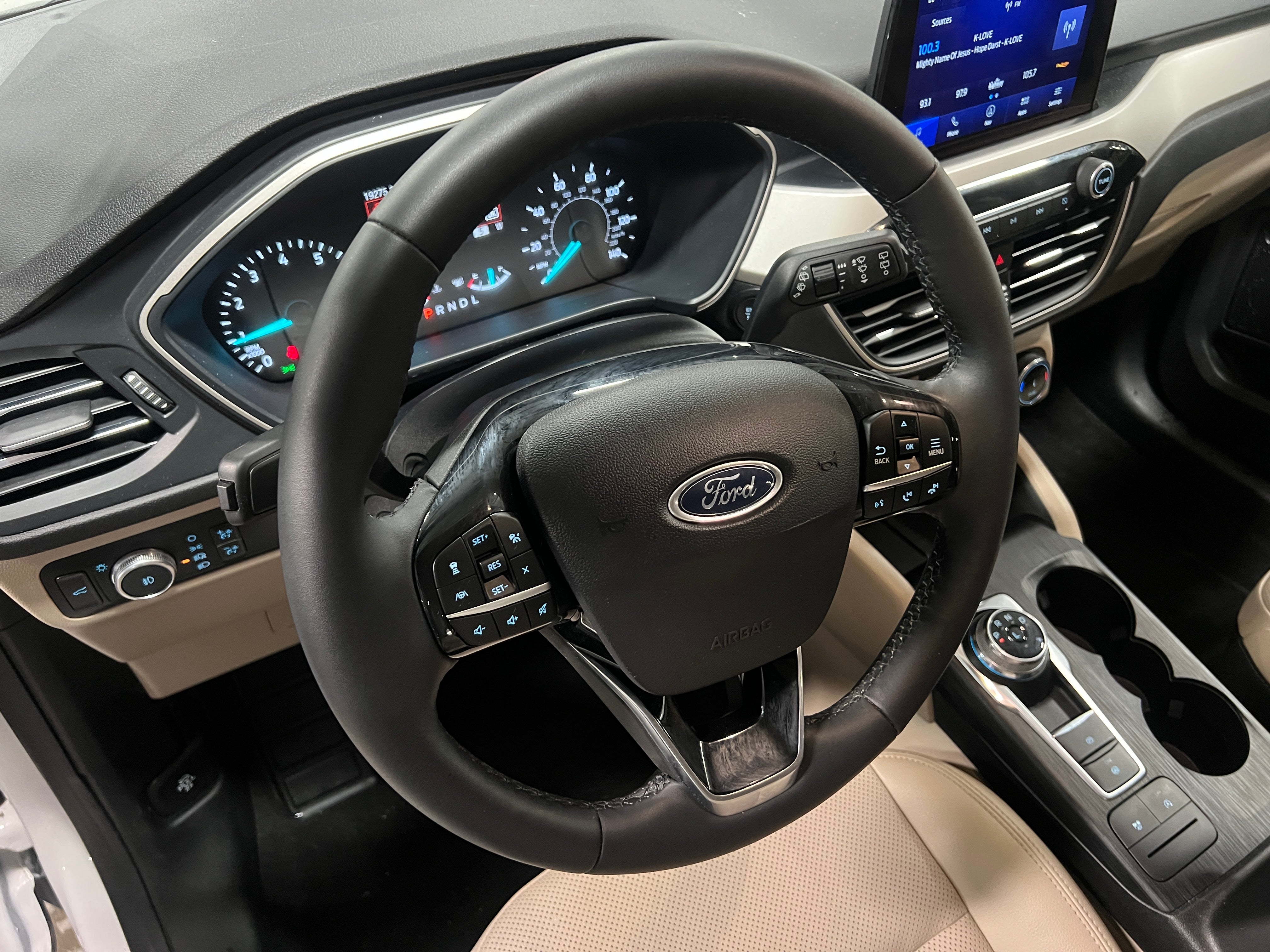 2022 Ford Escape SEL 4