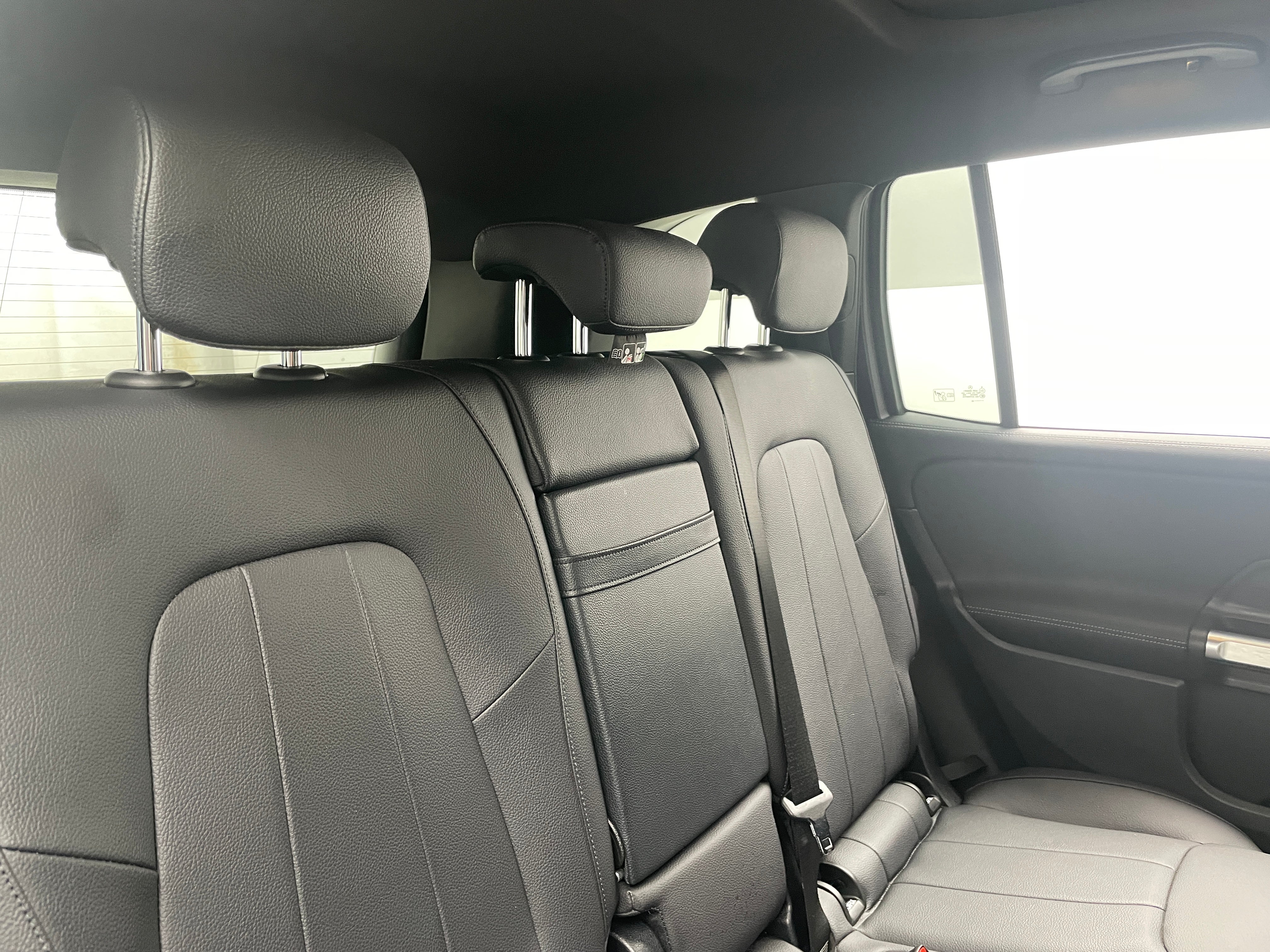 2023 Mercedes-Benz GLB 250 5