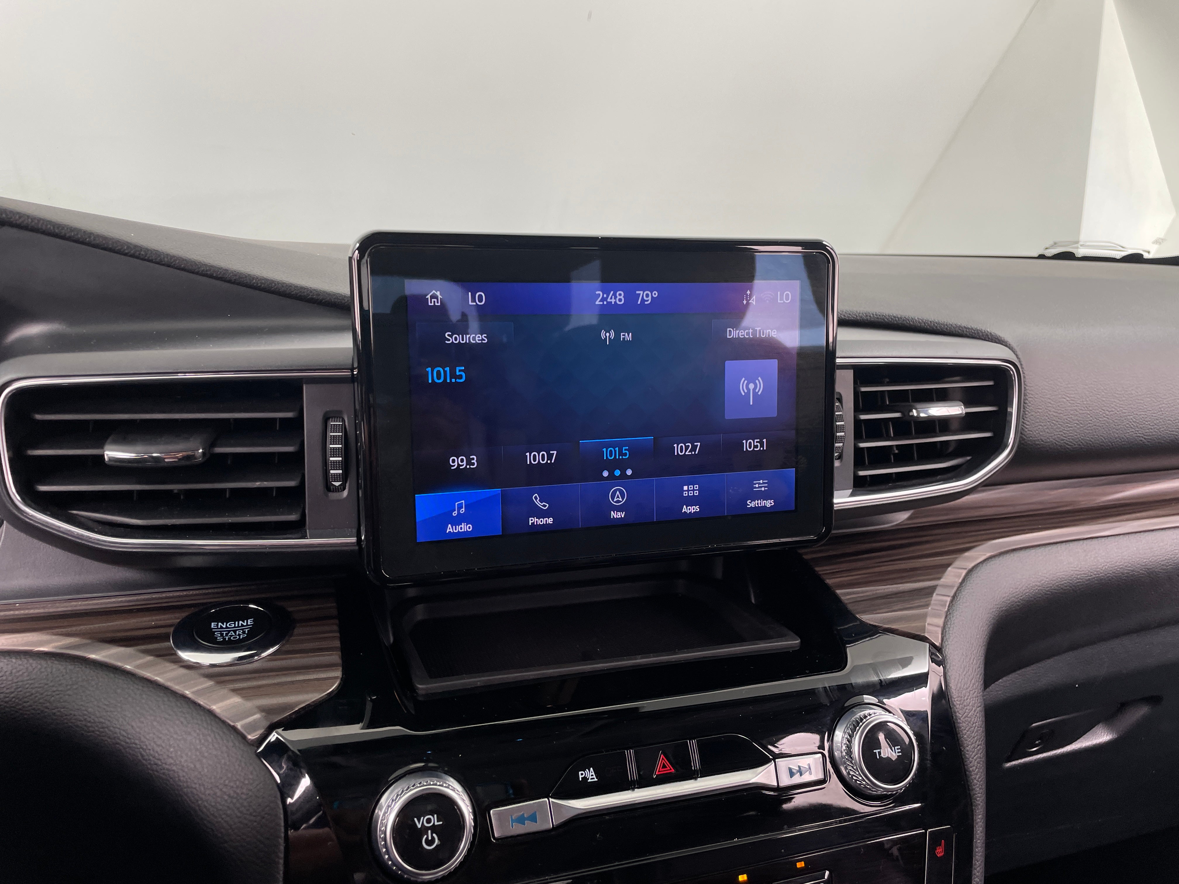 2024 Ford Explorer Limited 3