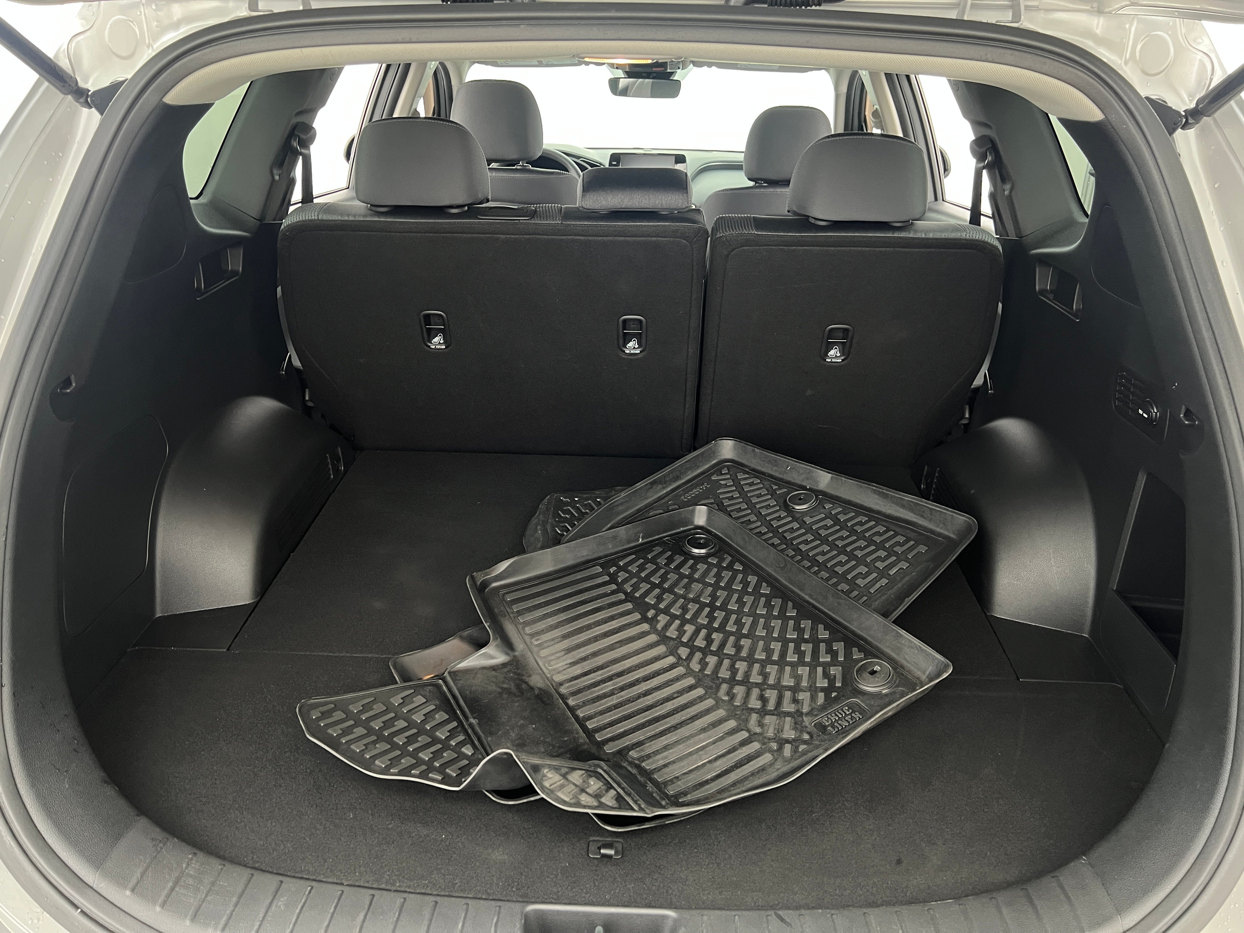 2022 Hyundai Santa Fe SEL 7