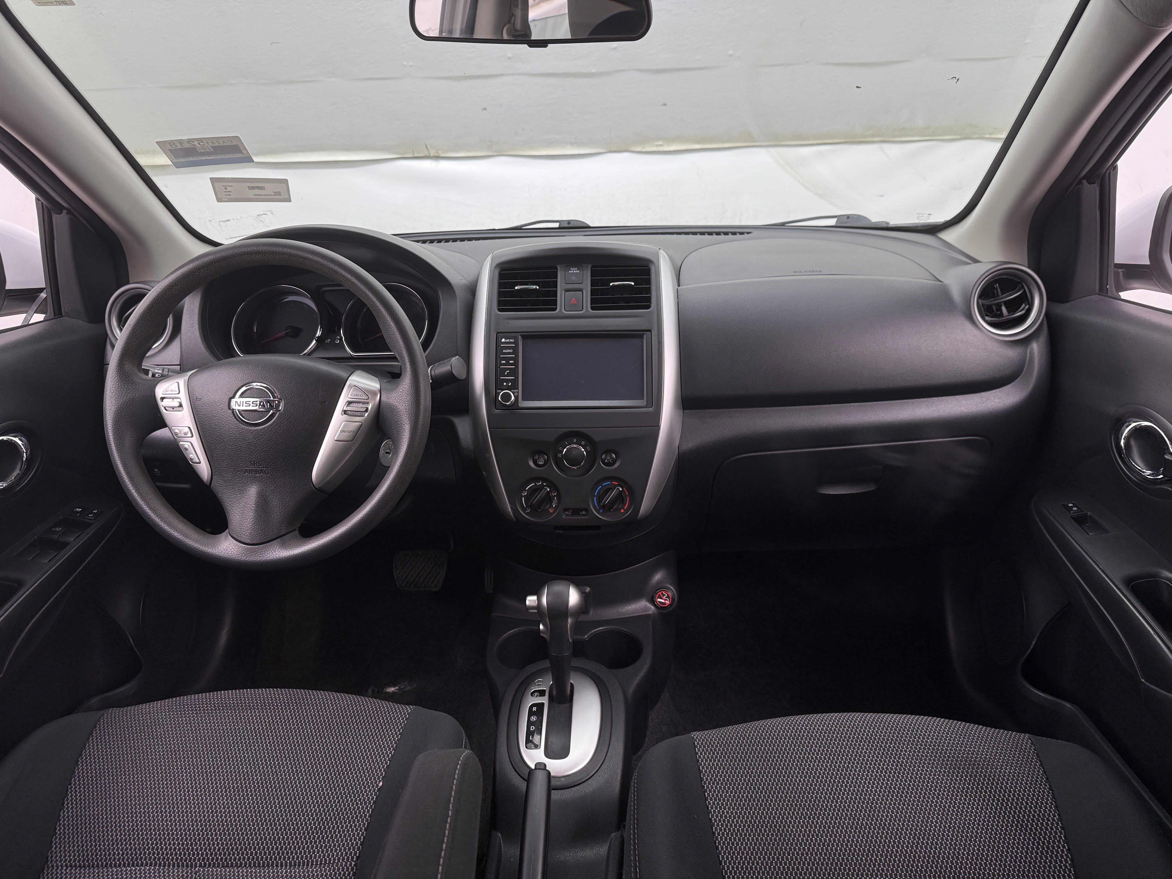 2019 Nissan Versa SV 3