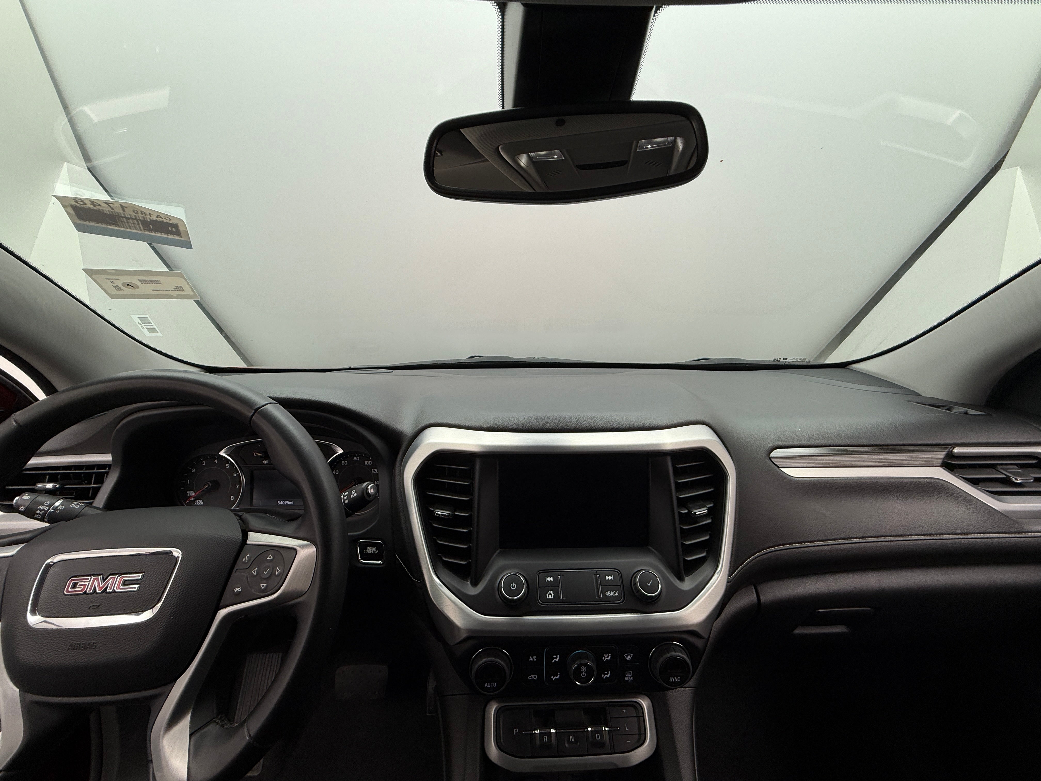2023 GMC Acadia SLT 2