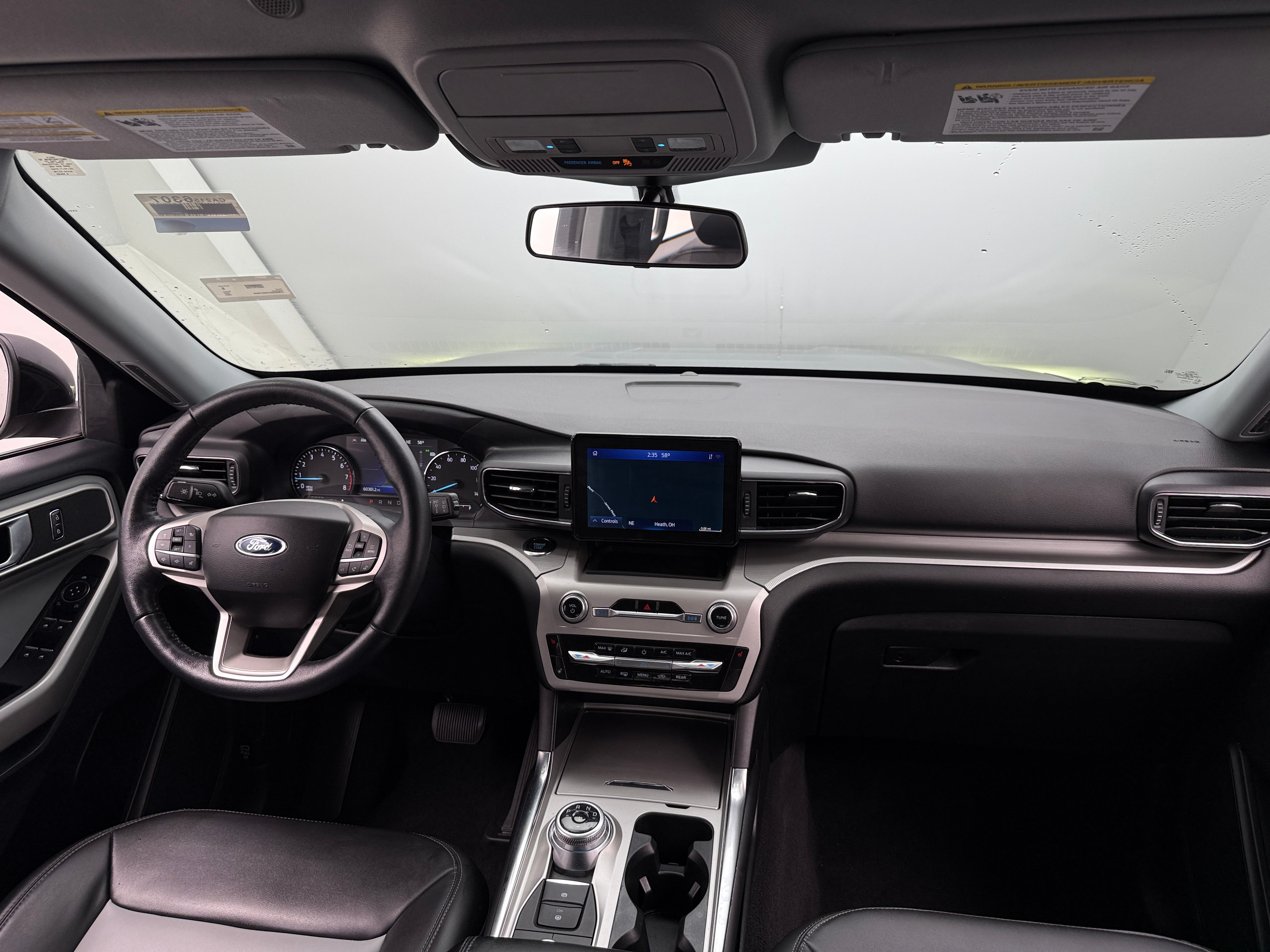 2022 Ford Explorer XLT 2