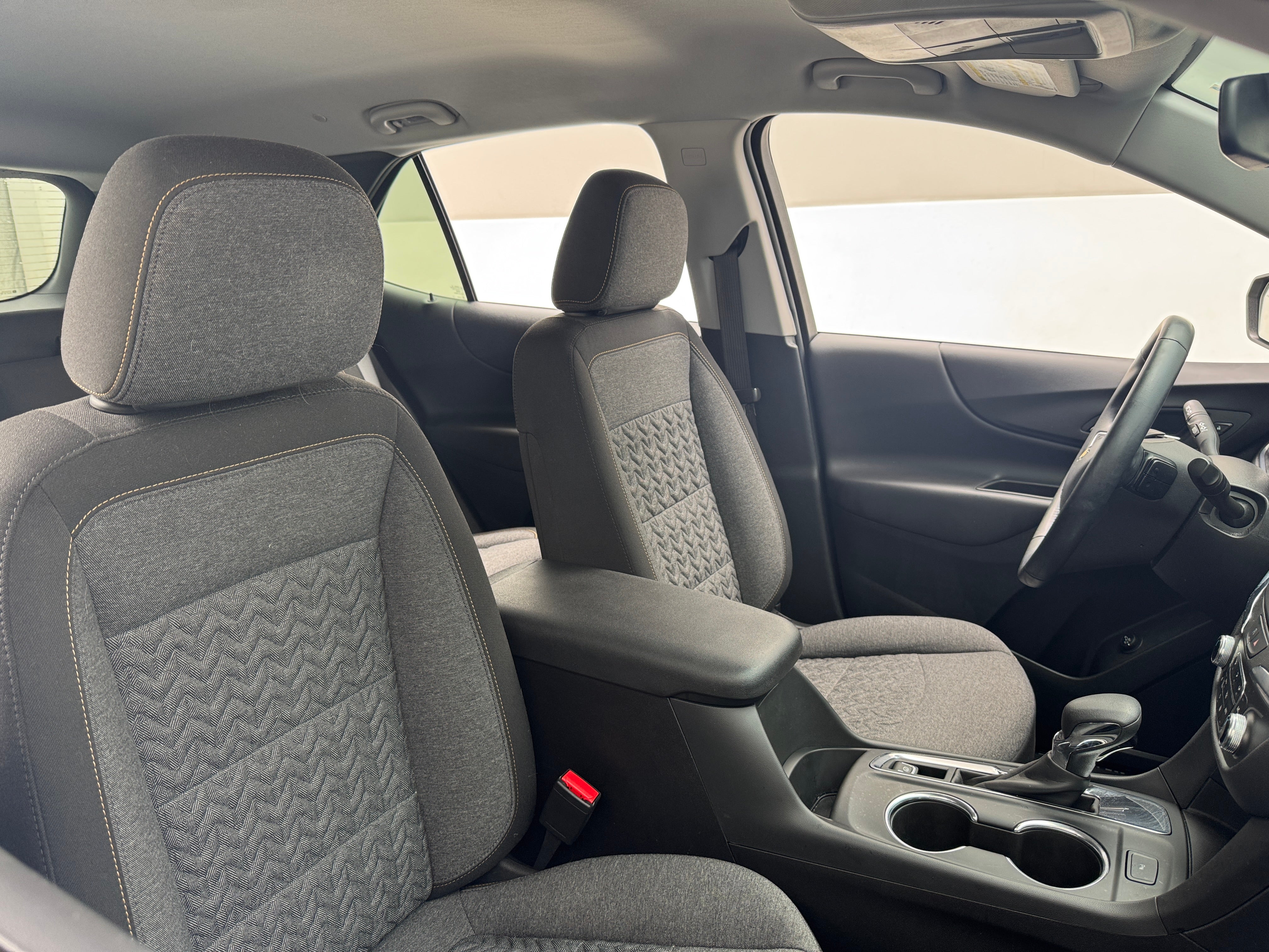 2023 Chevrolet Equinox LT 2