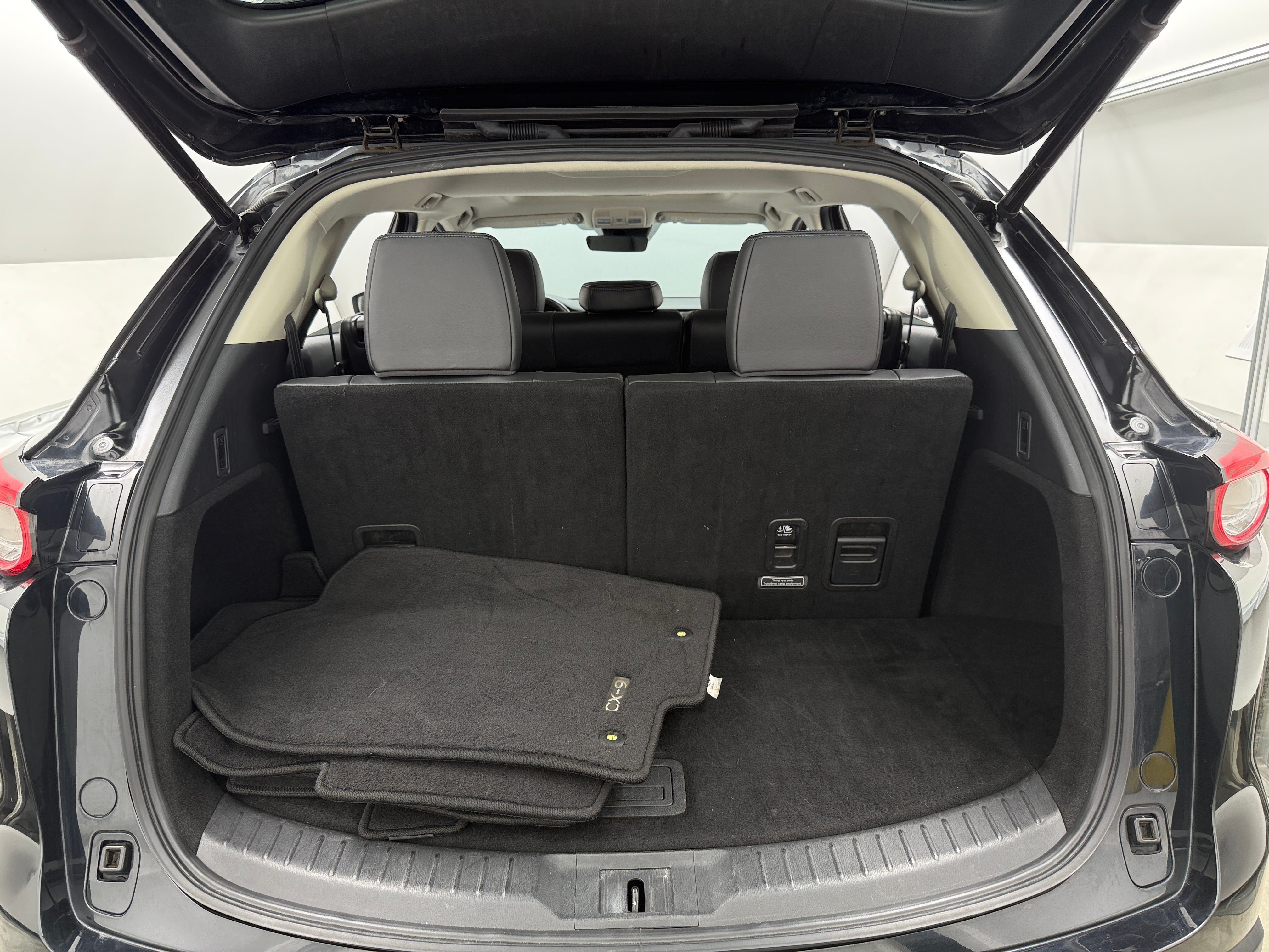 2023 Mazda CX-9 Touring Plus 6