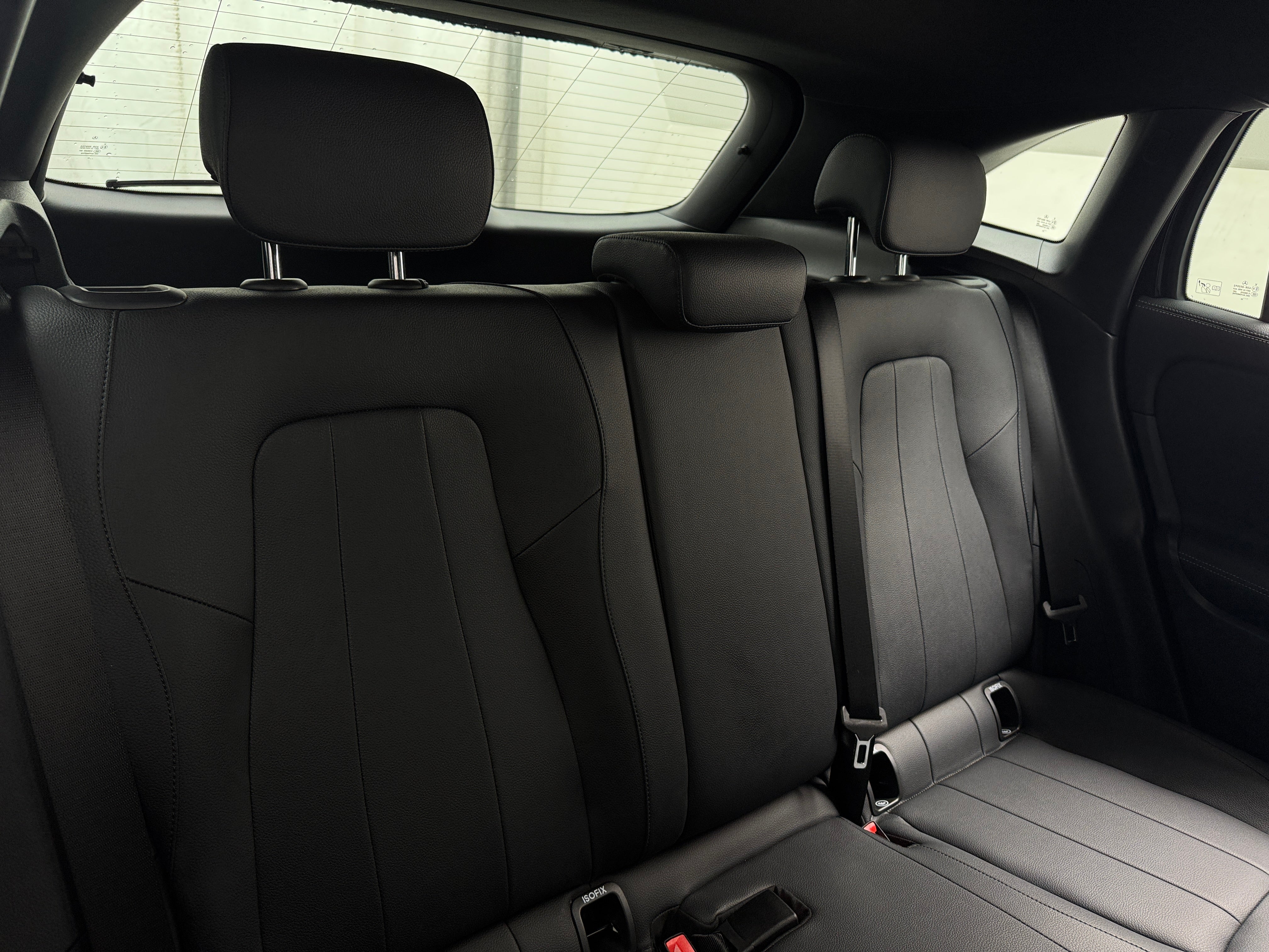 2022 Mercedes-Benz GLA 250 4MATIC 5