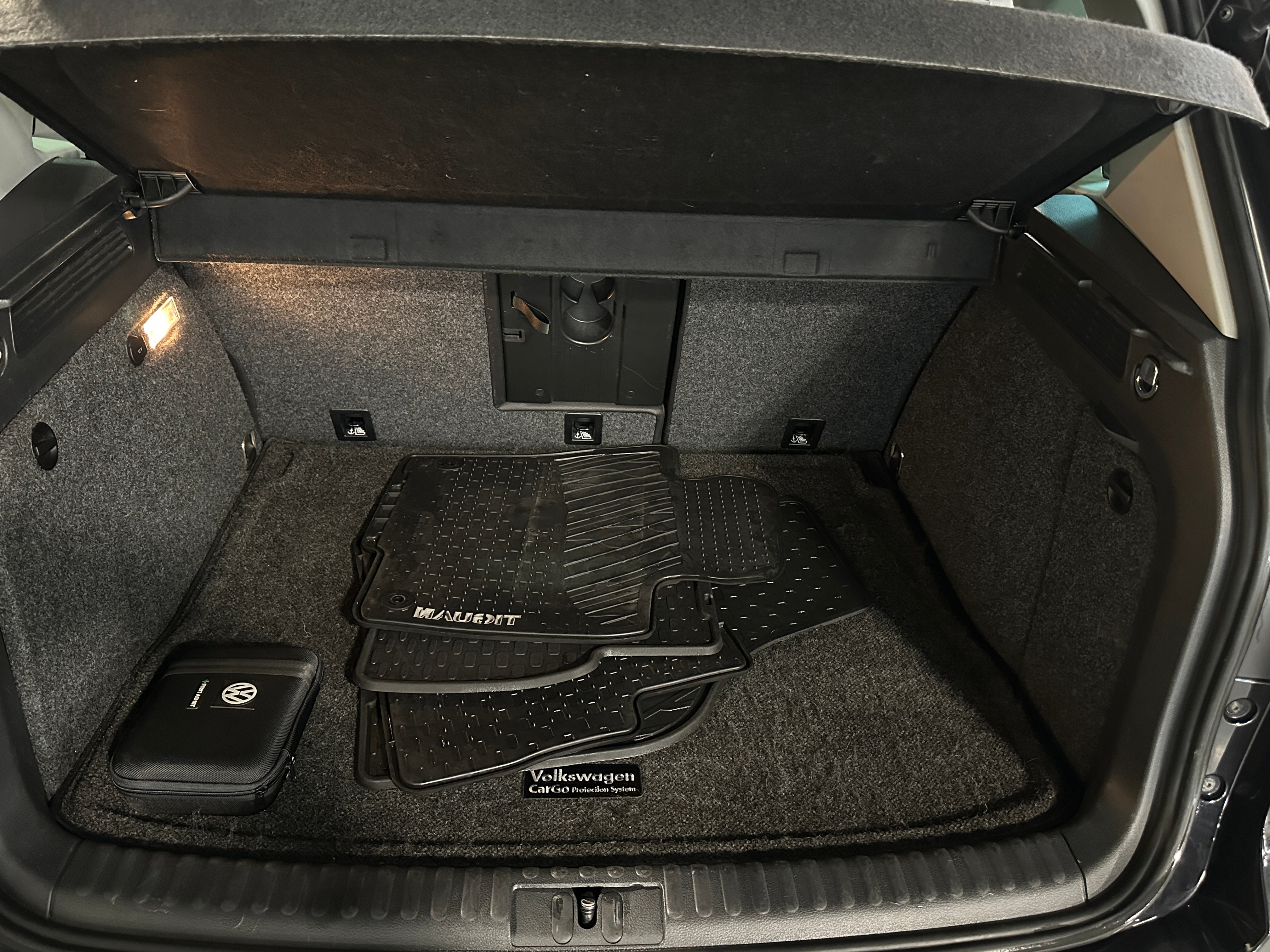 2014 Volkswagen Tiguan SEL 7