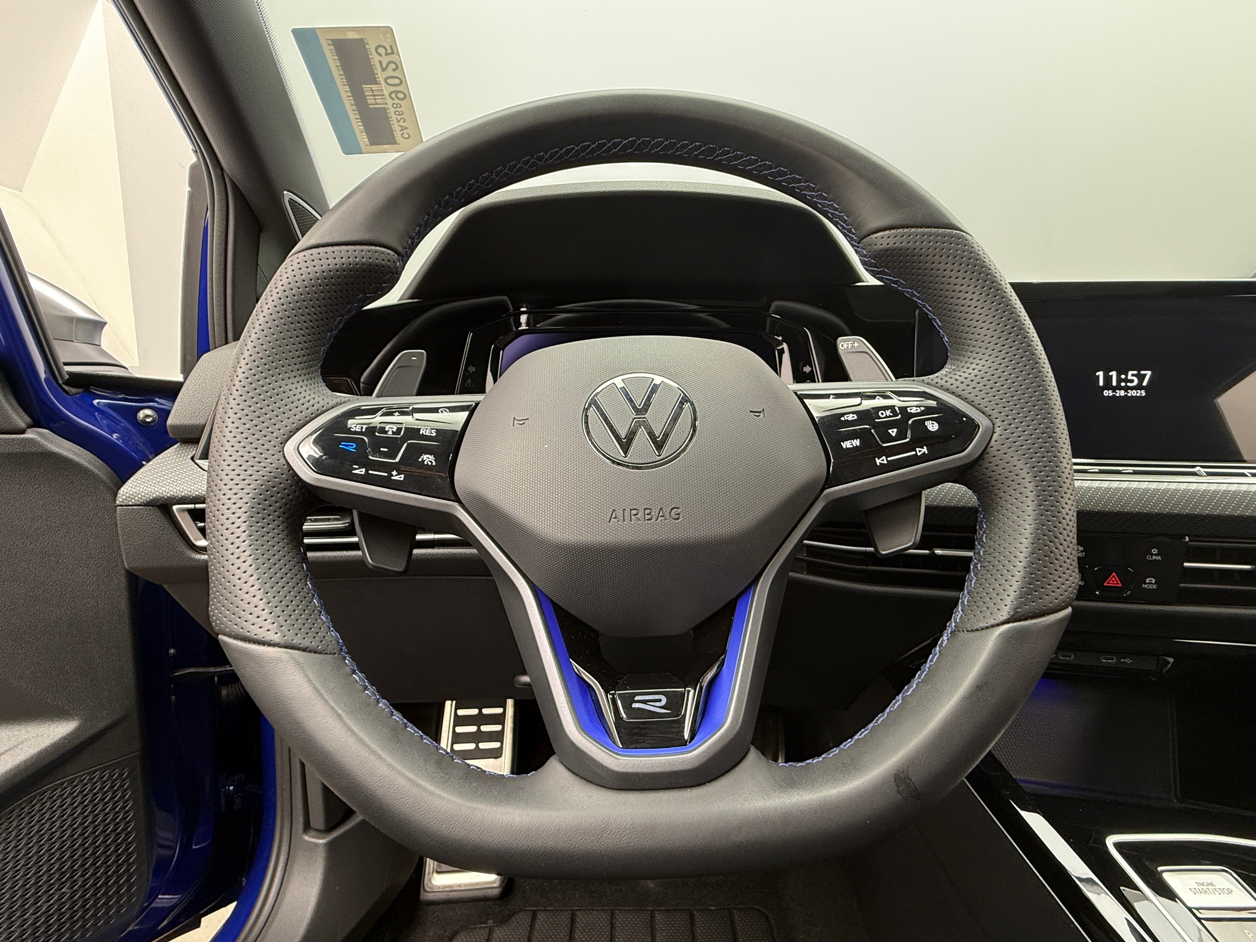 2024 Volkswagen Golf R 4