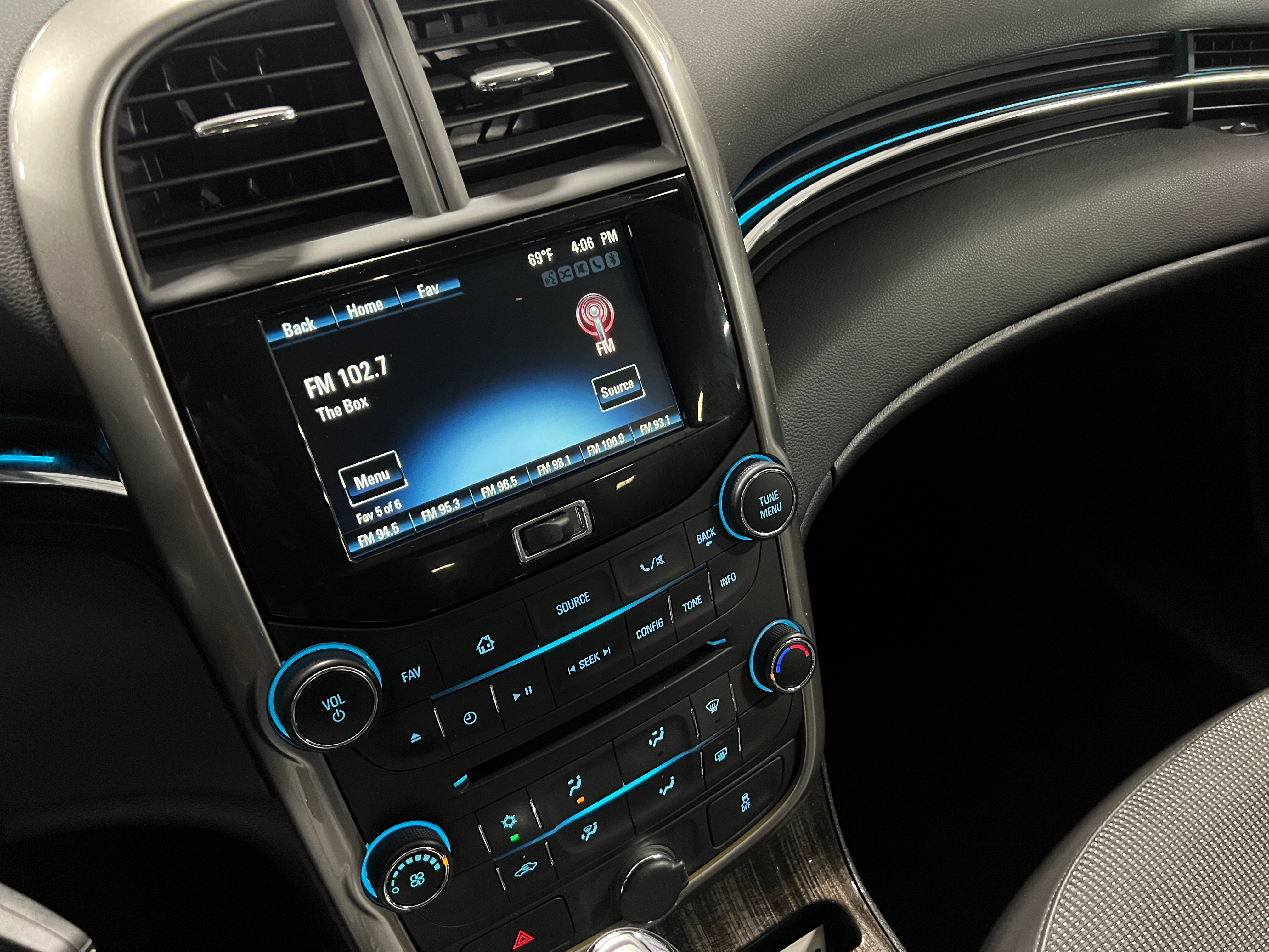 2015 Chevrolet Malibu LT 3