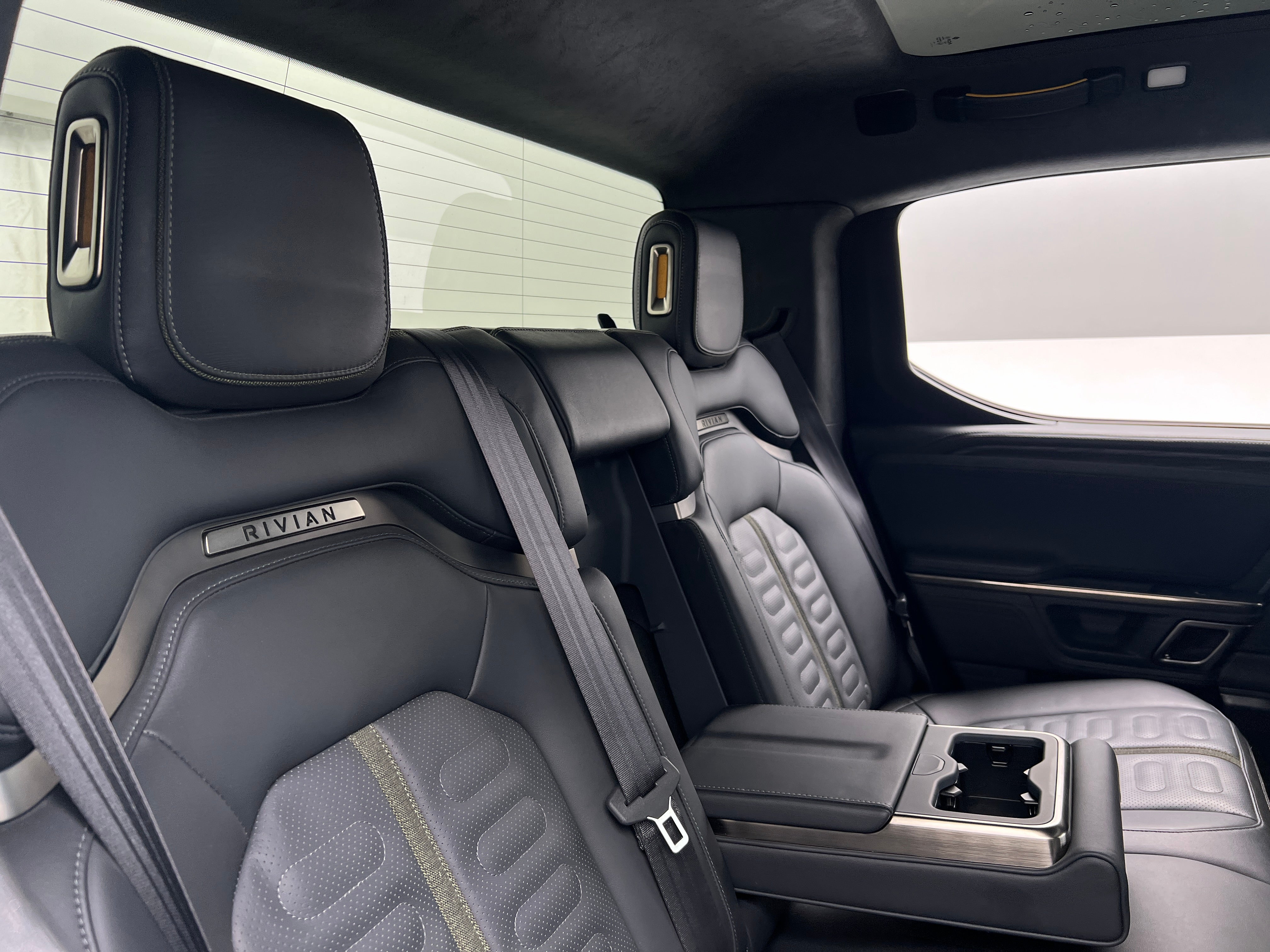 2022 Rivian R1T Launch Edition 5