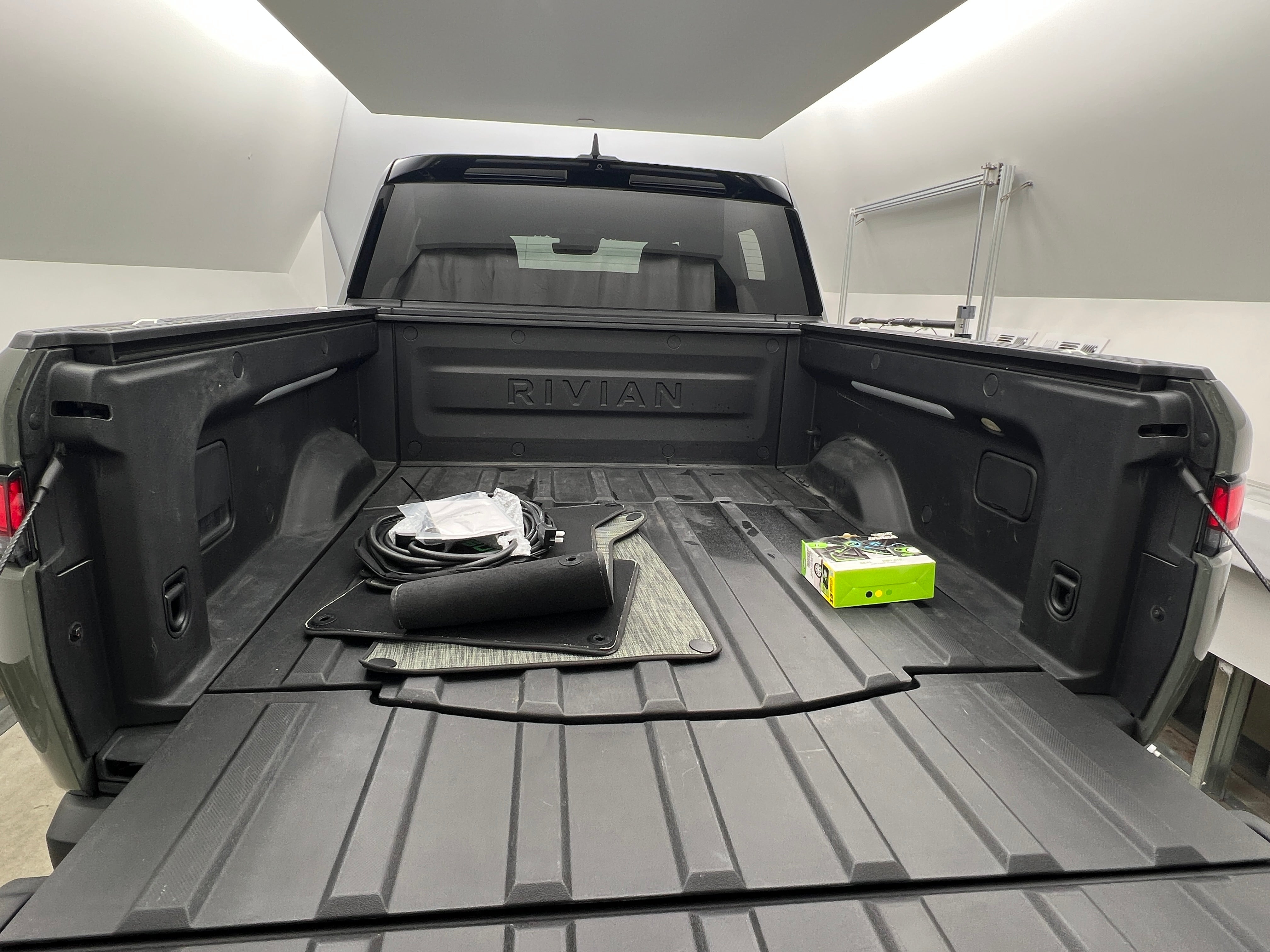 2022 Rivian R1T Launch Edition 6