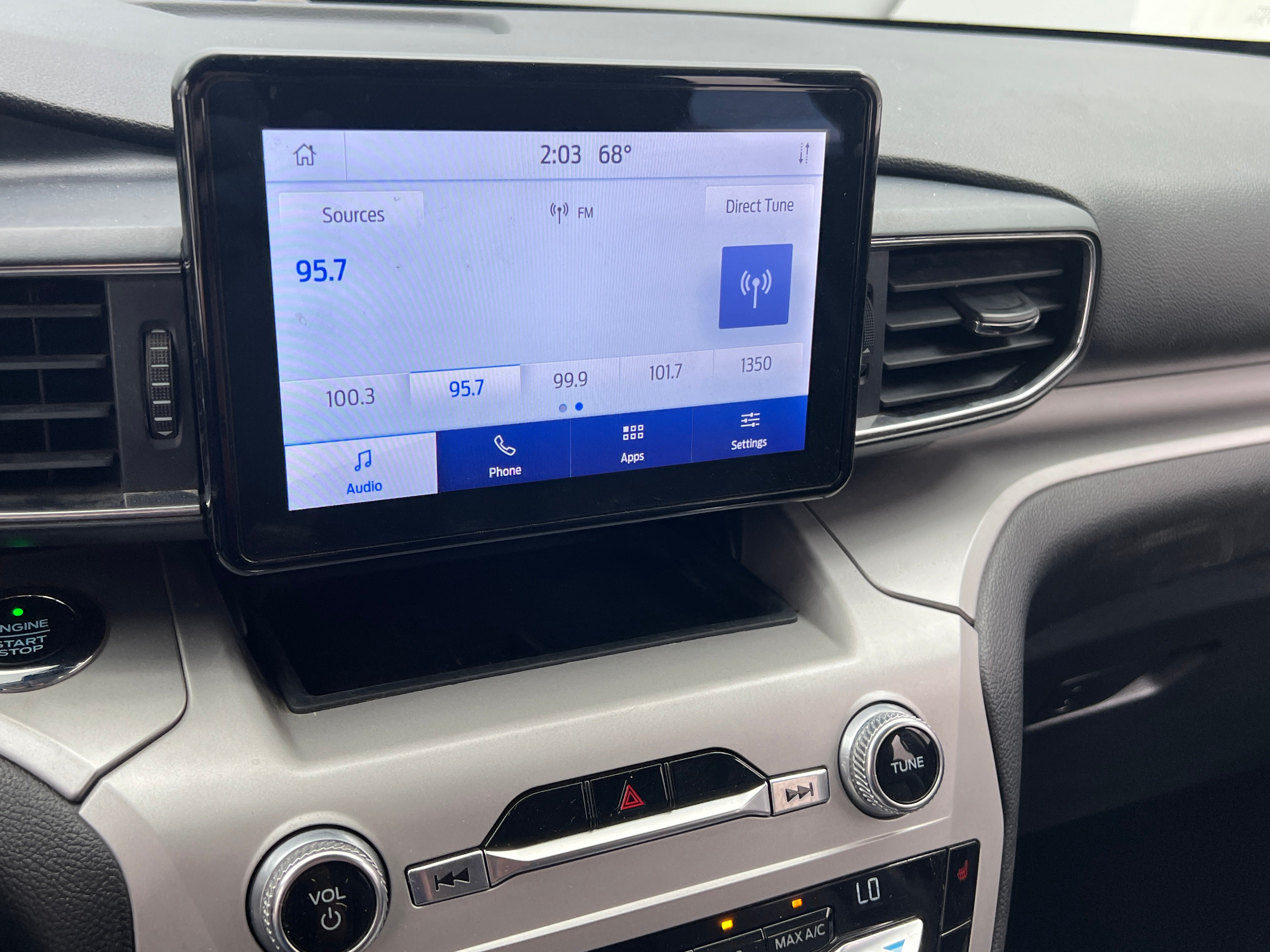 2020 Ford Explorer XLT 4