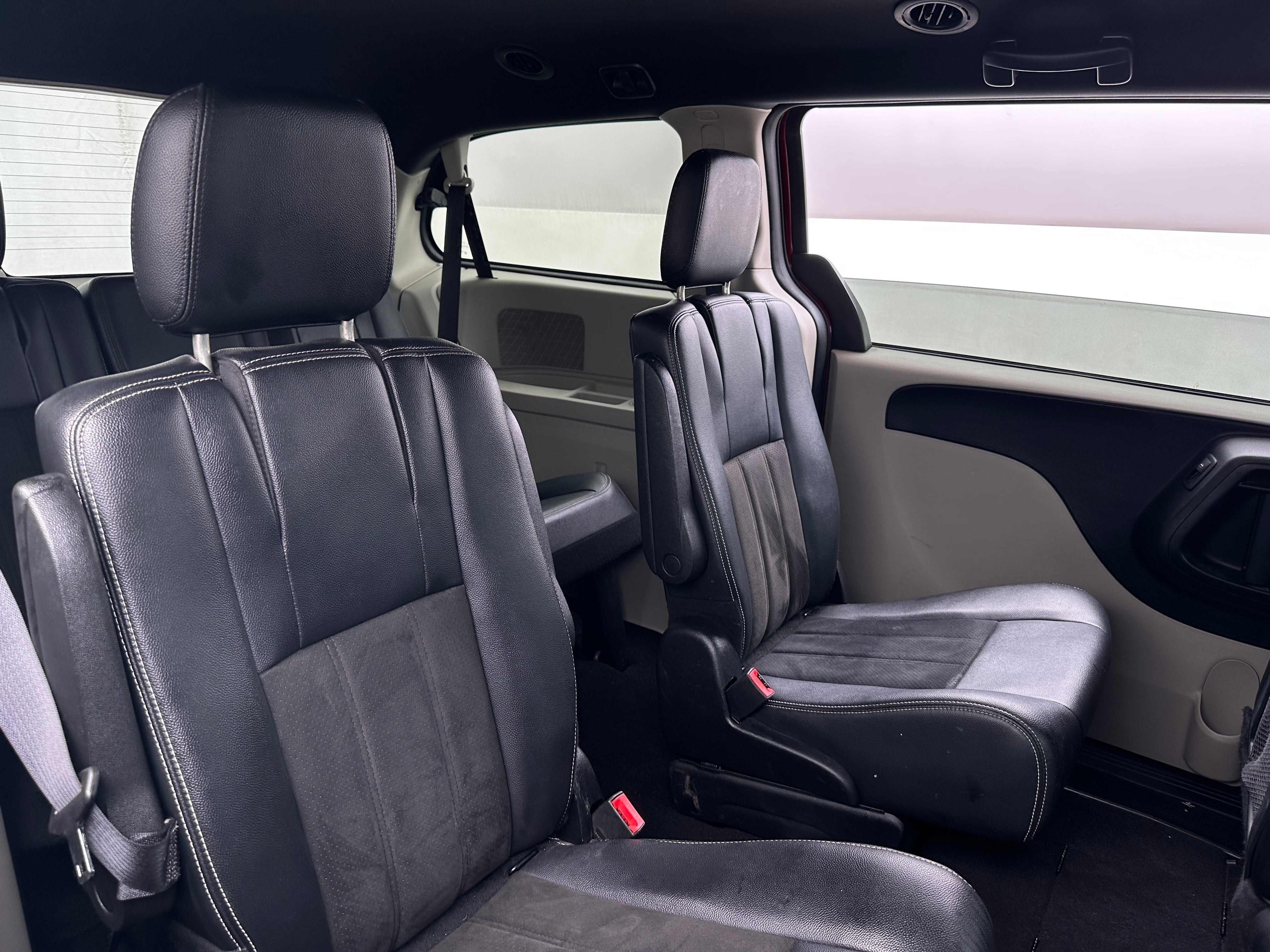 2020 Dodge Grand Caravan SXT 6