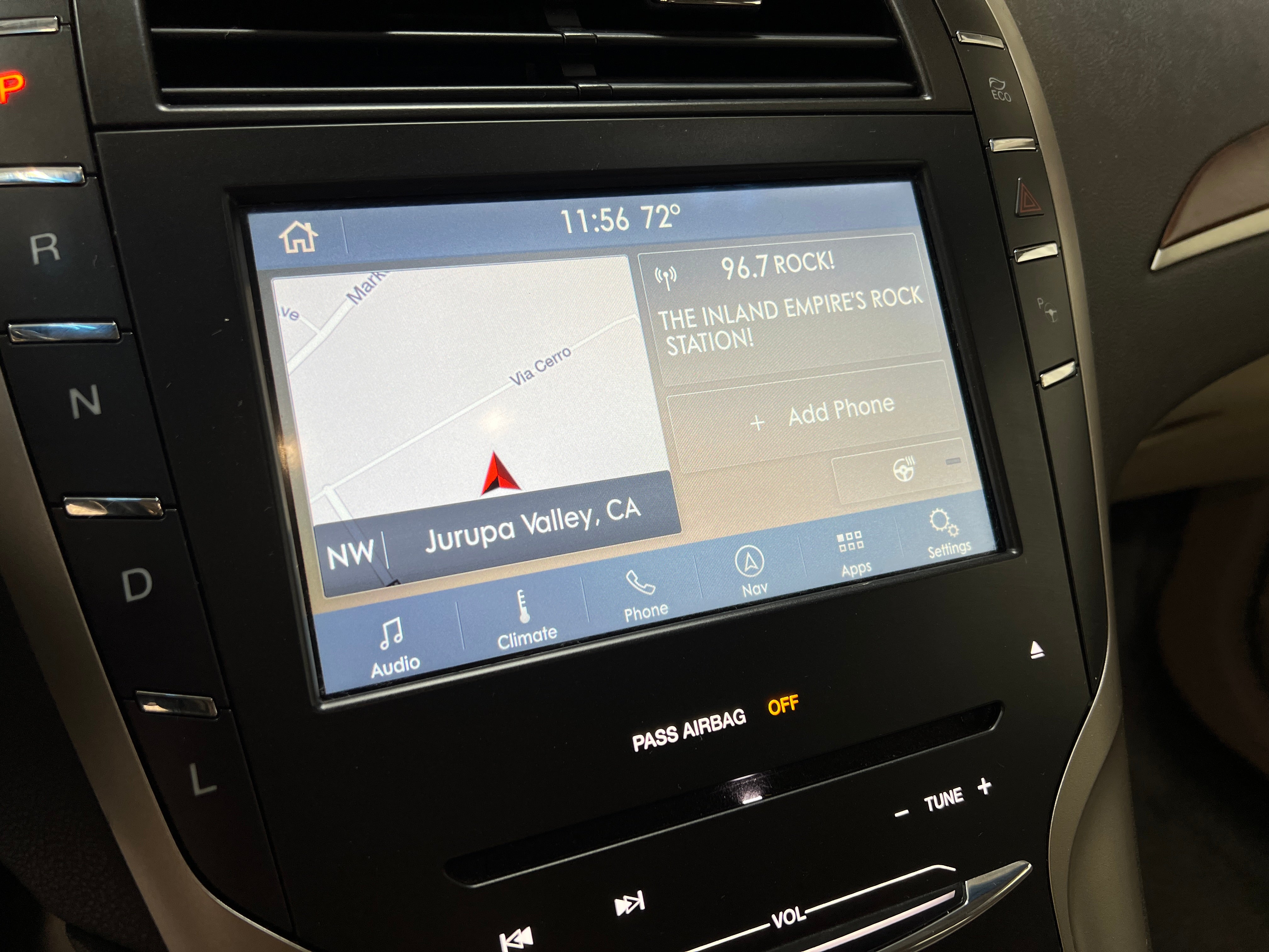 2016 Lincoln MKZ  3