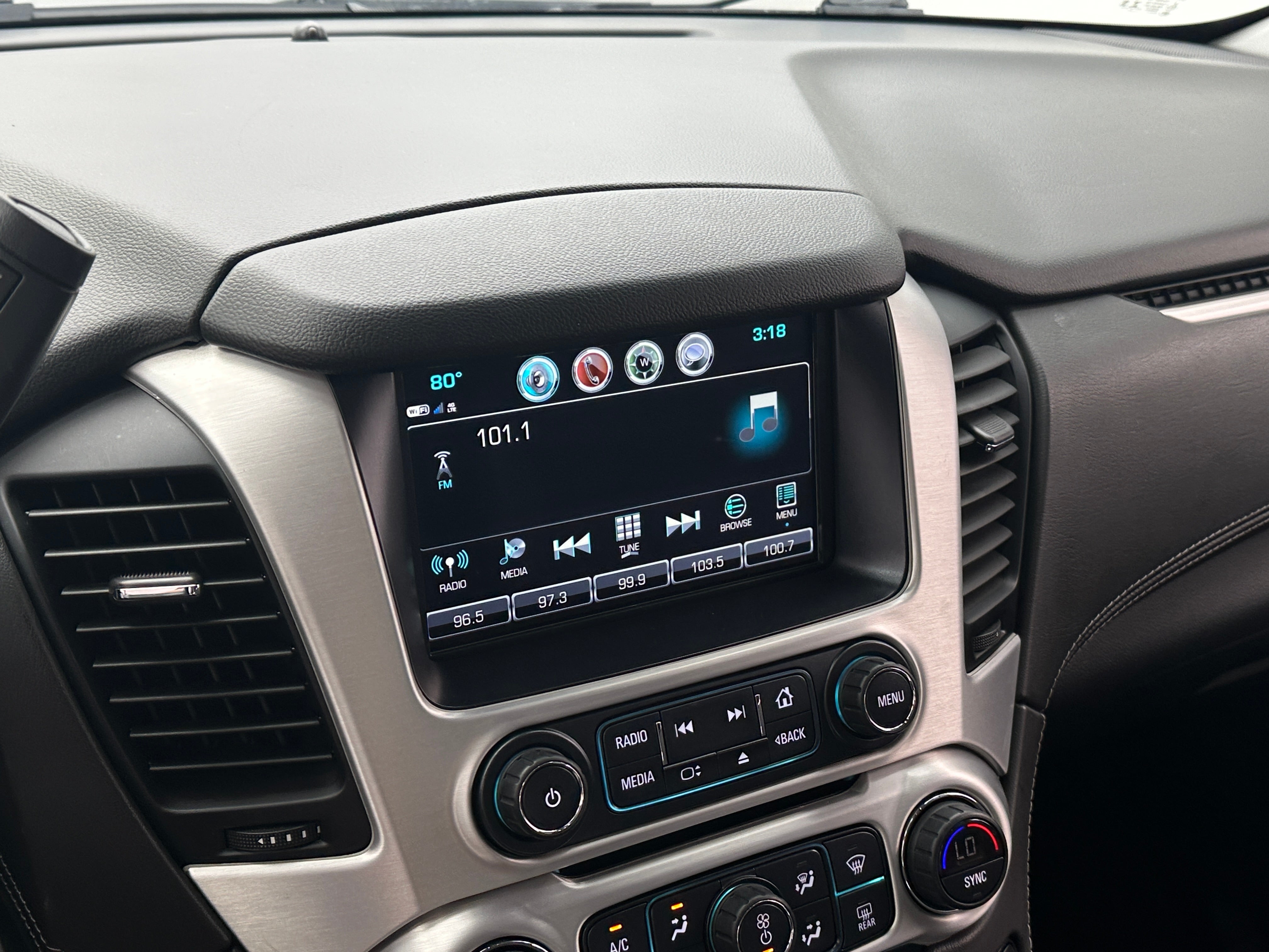 2020 GMC Yukon SLT 3