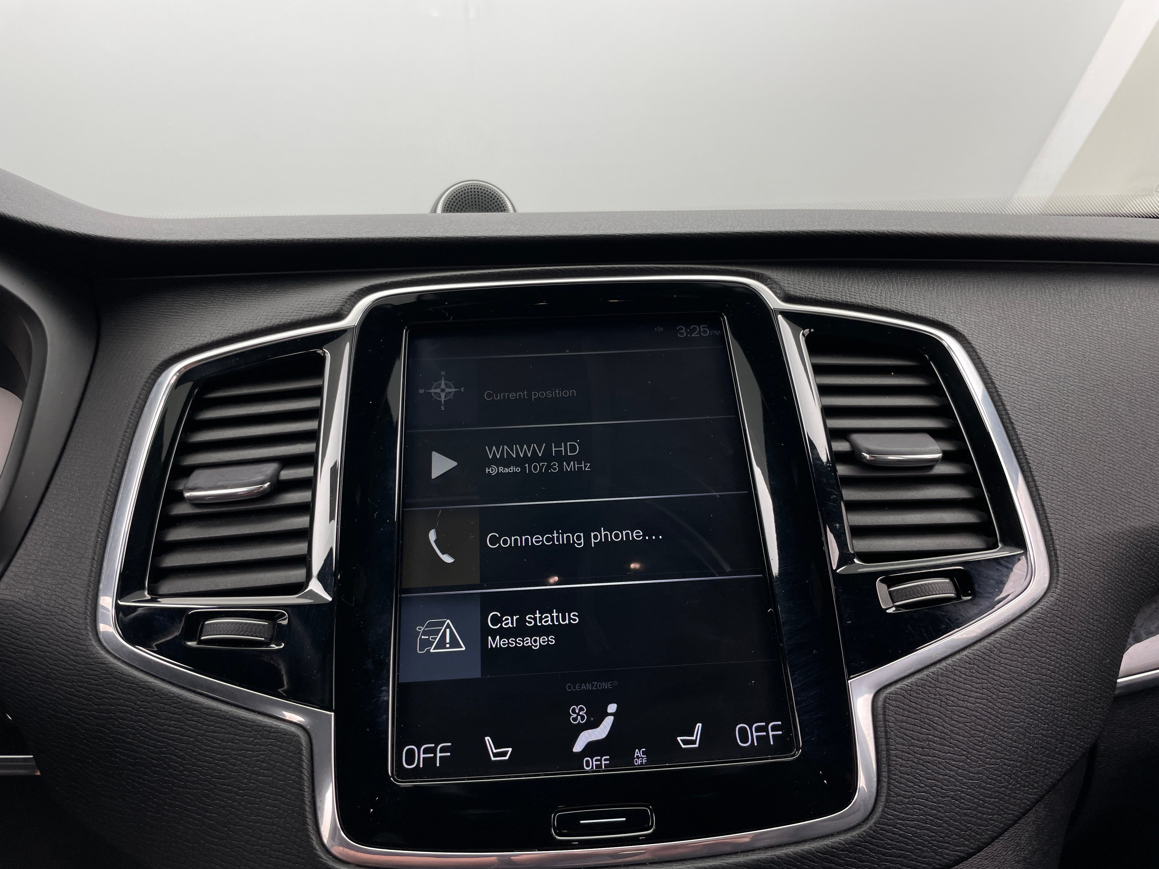 2018 Volvo XC90 T6 Momentum 3