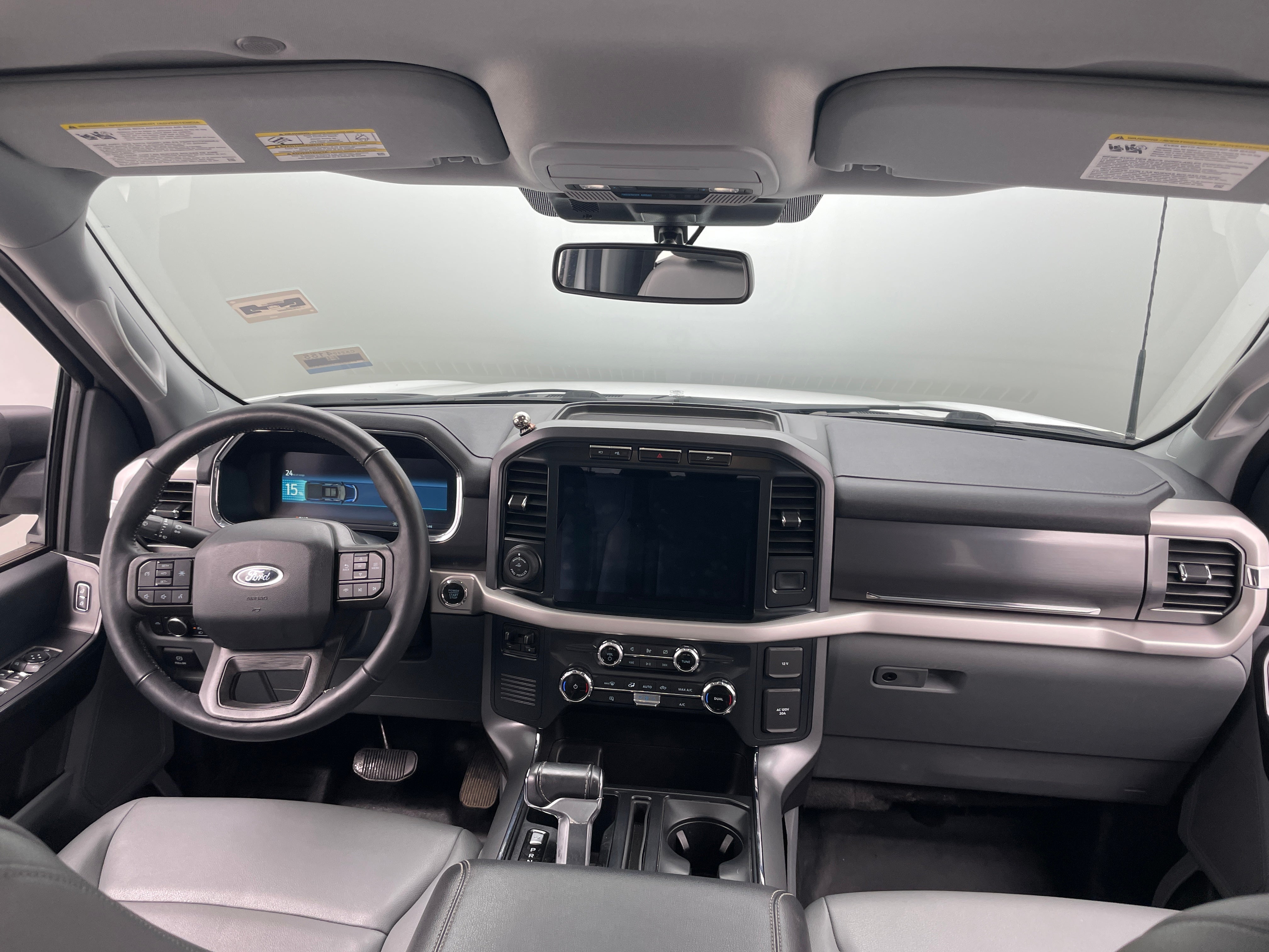 2022 Ford F-150 Lightning Pro 3