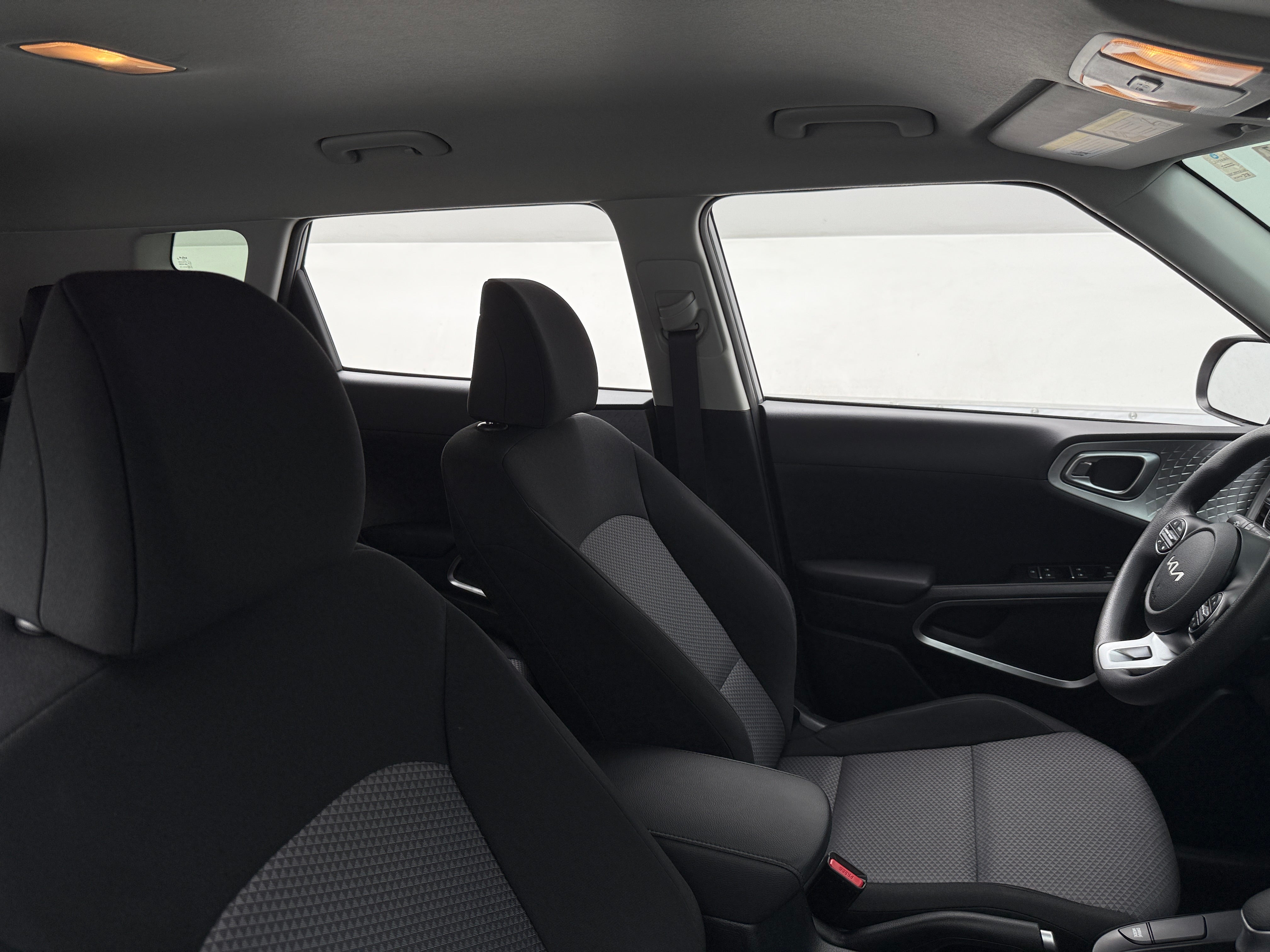 2025 Kia Soul LX 2